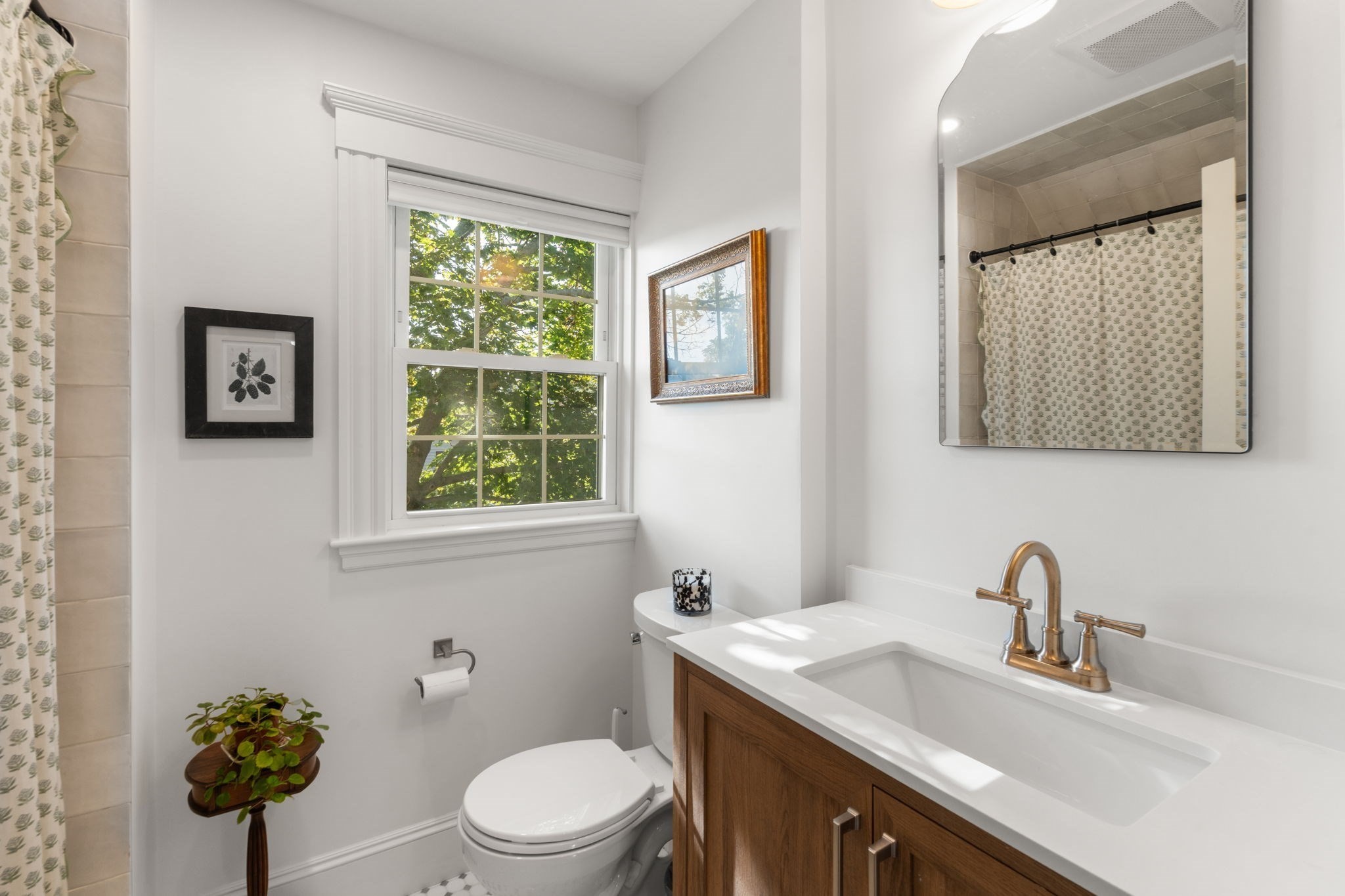 37 Arborway Dr