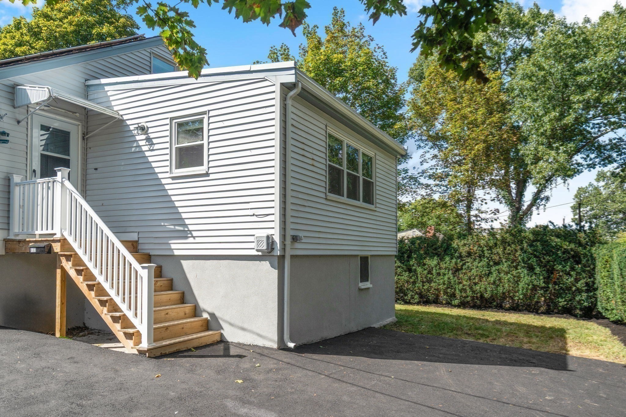 111 Williams Ave