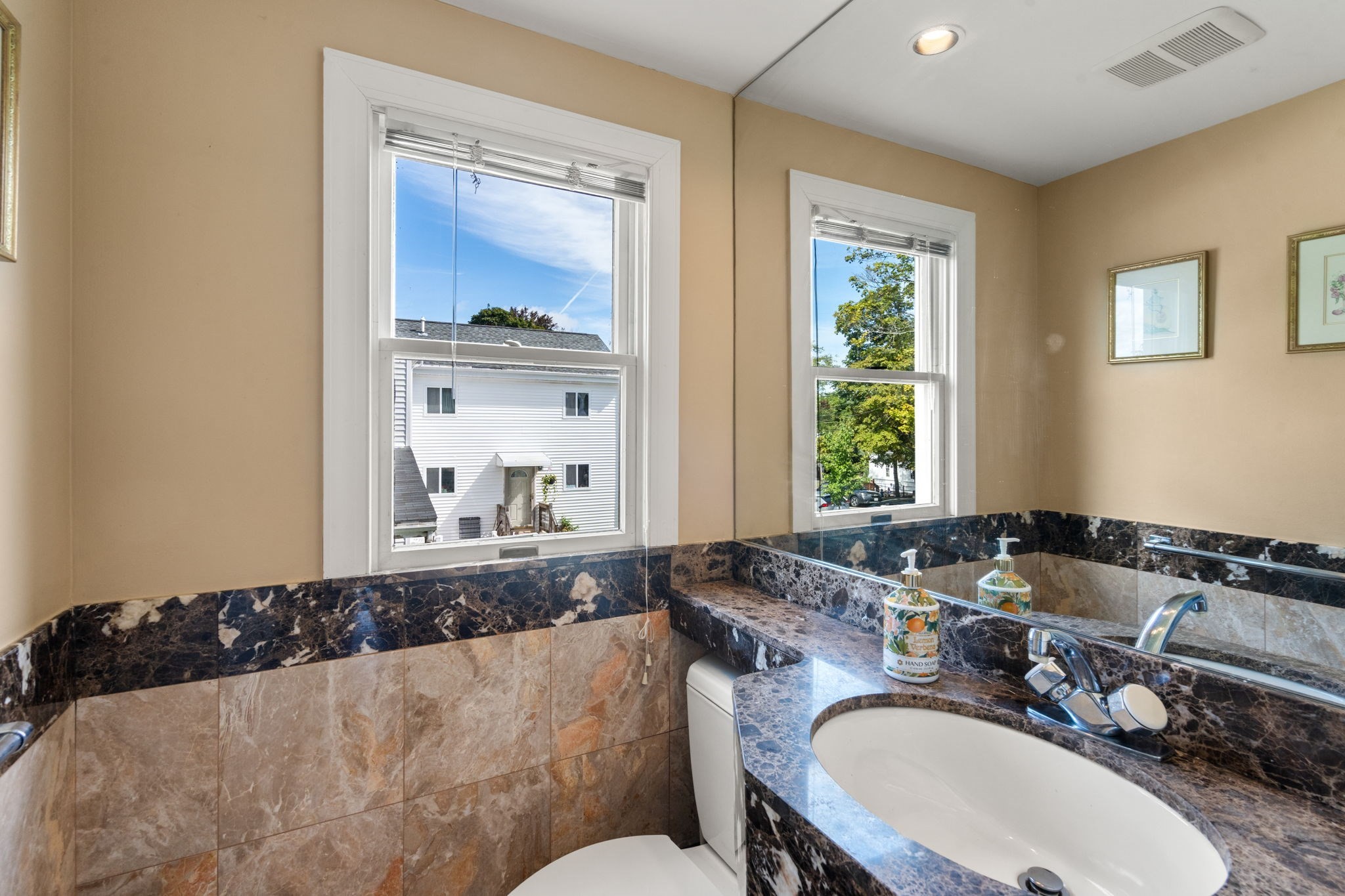 380 Highland Ave
