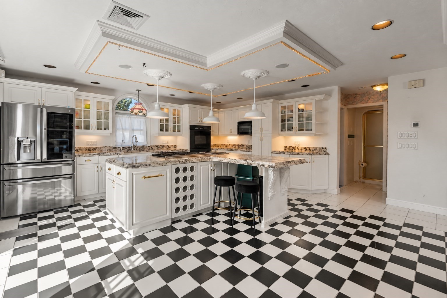 125 Edgewater Drive