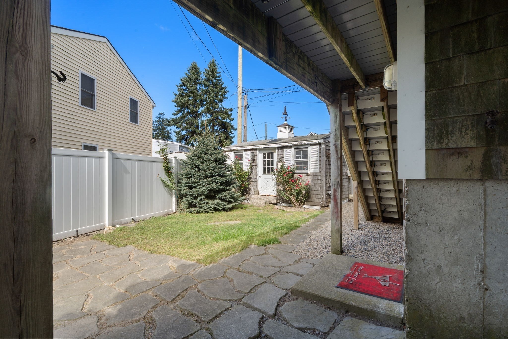 125 Edgewater Drive