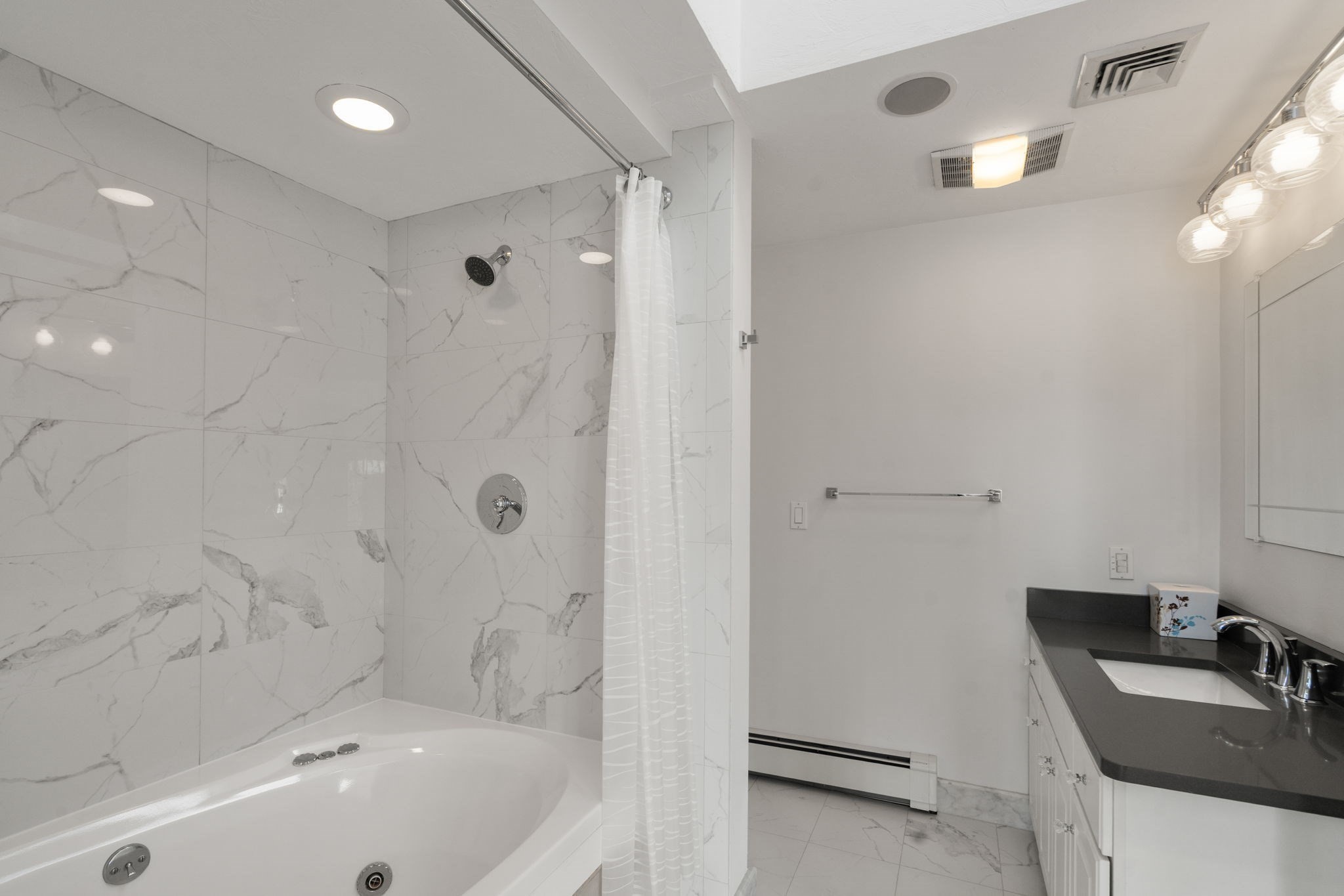 125 Edgewater Drive