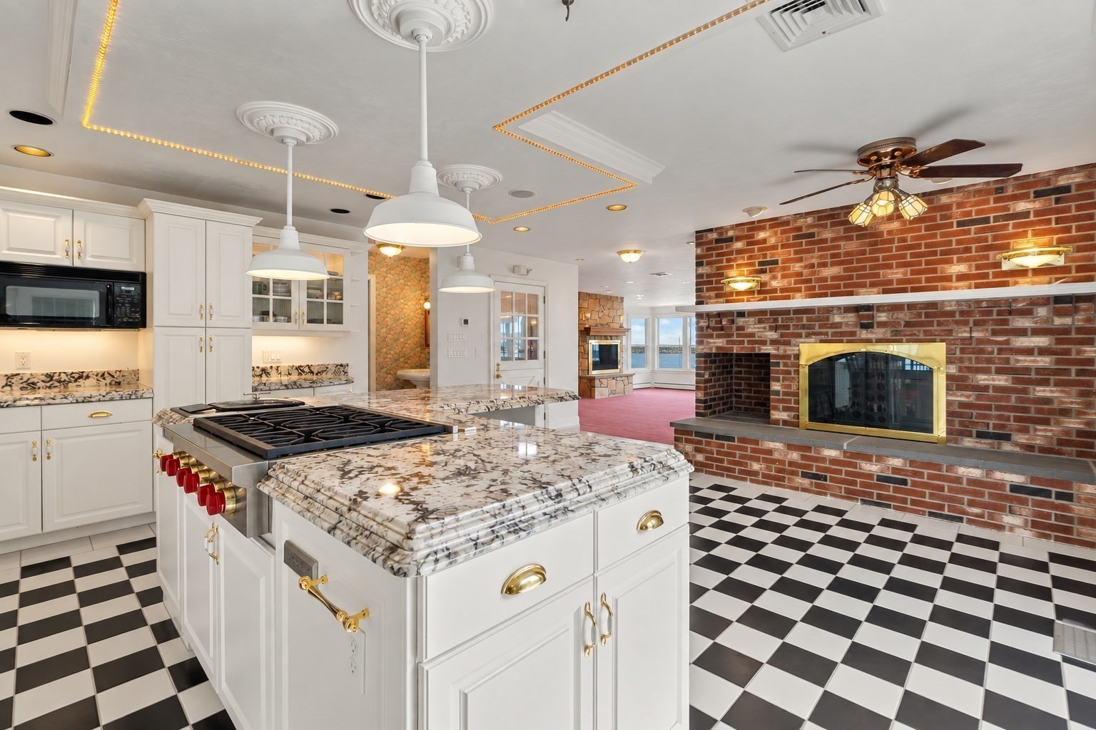 125 Edgewater Drive