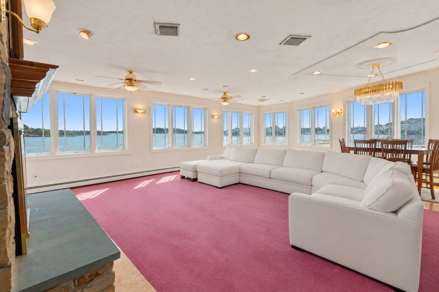 125 Edgewater Drive