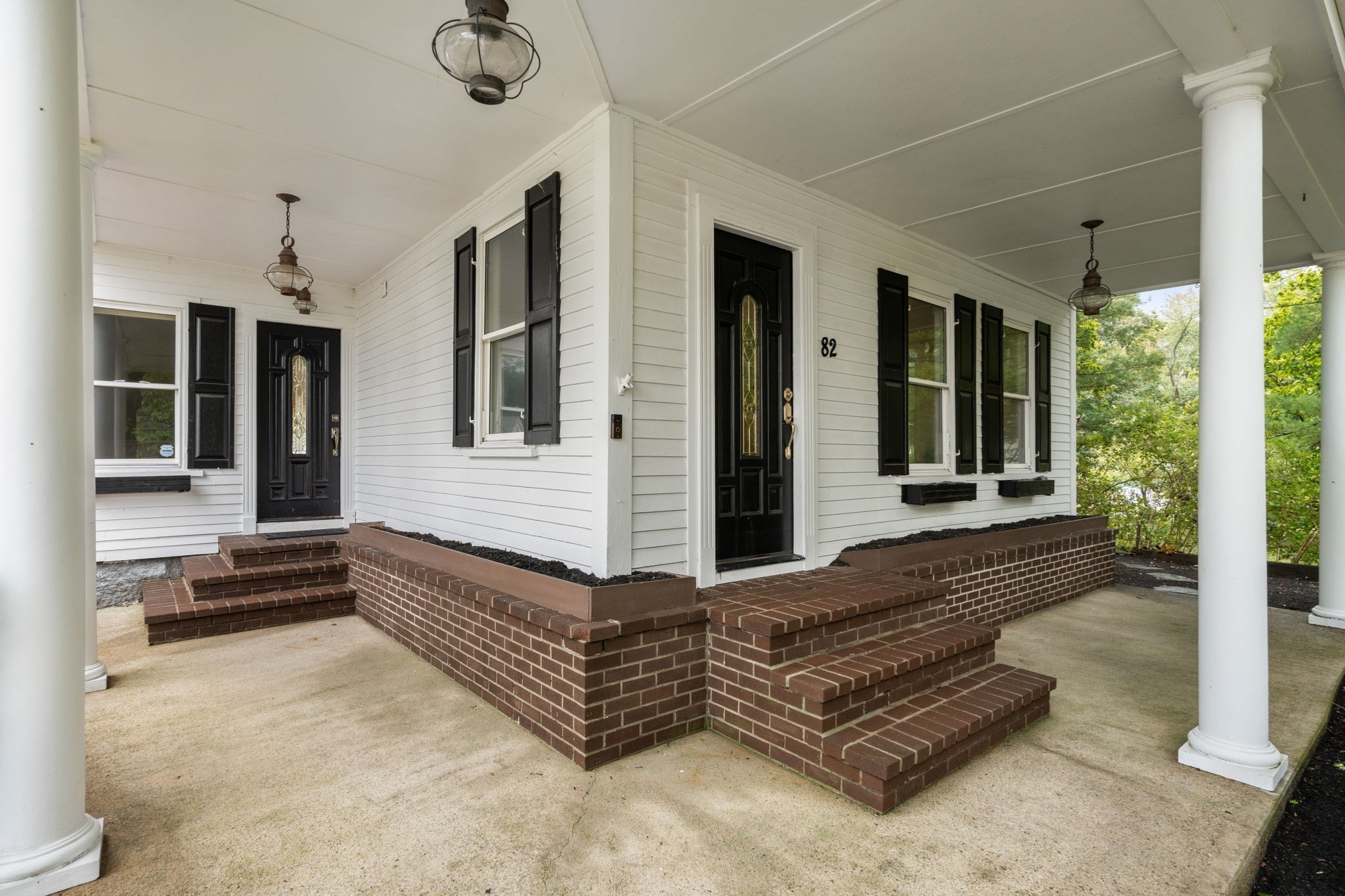 82 Grove St