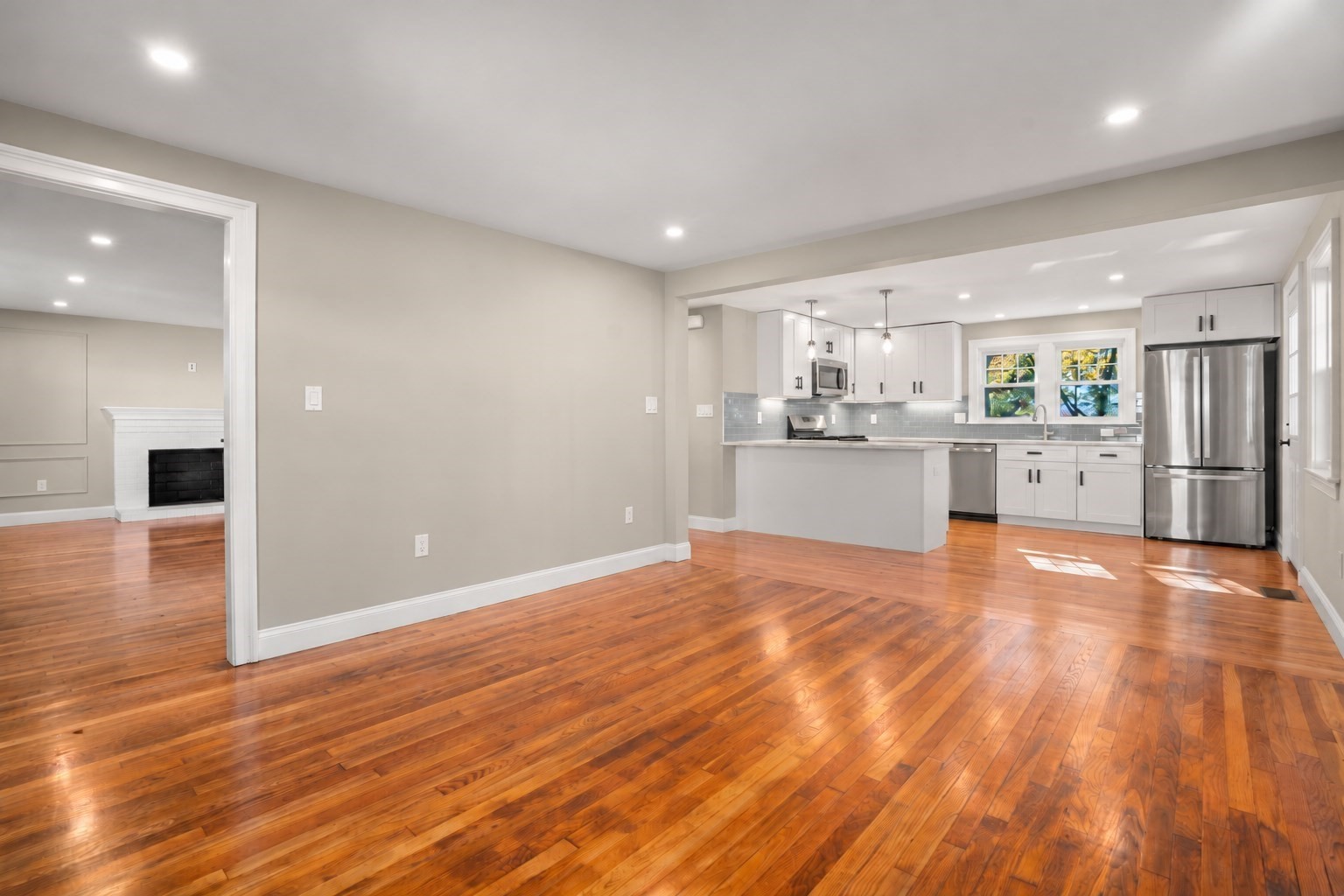 10 Goff St