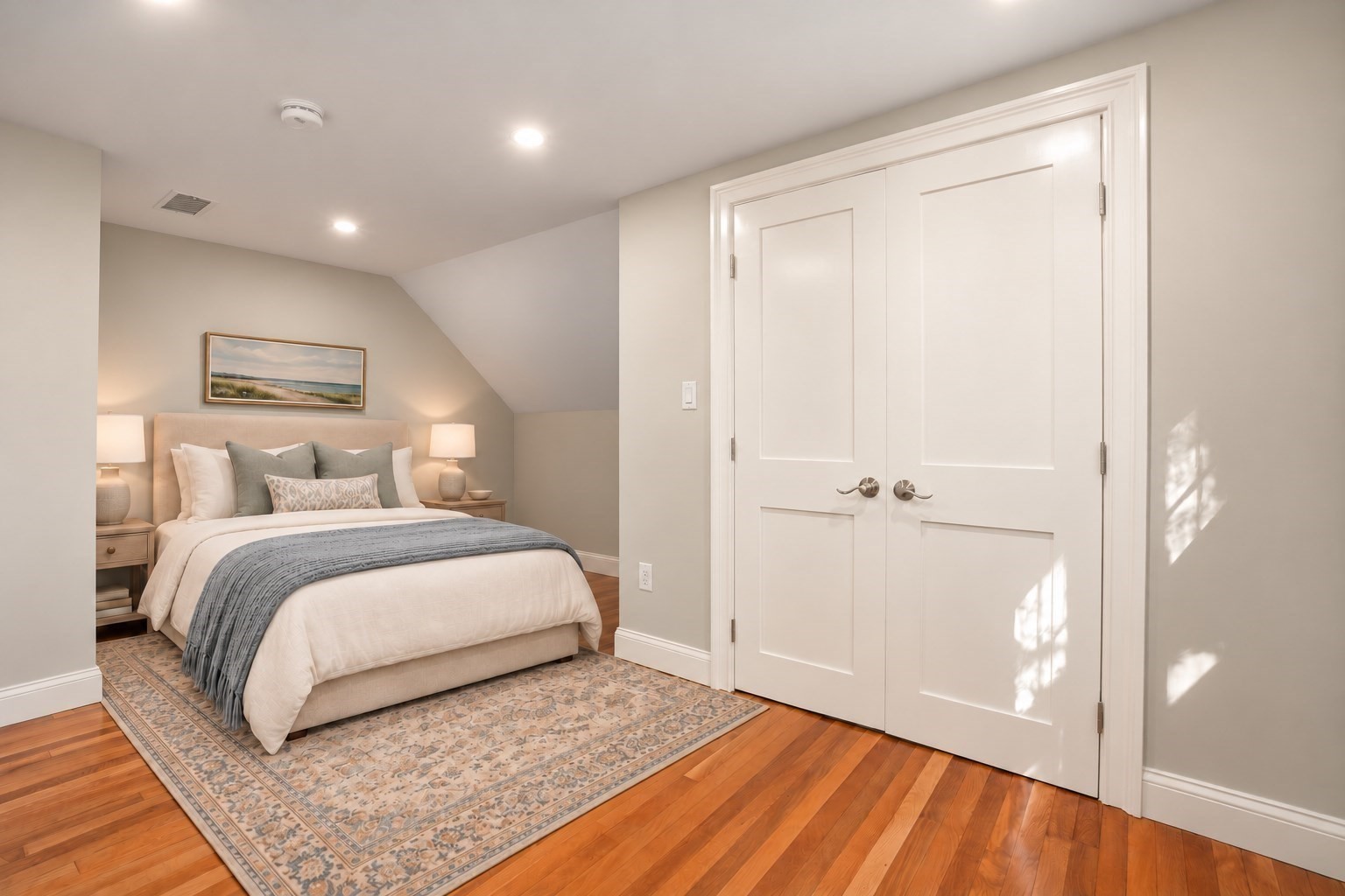 10 Goff St