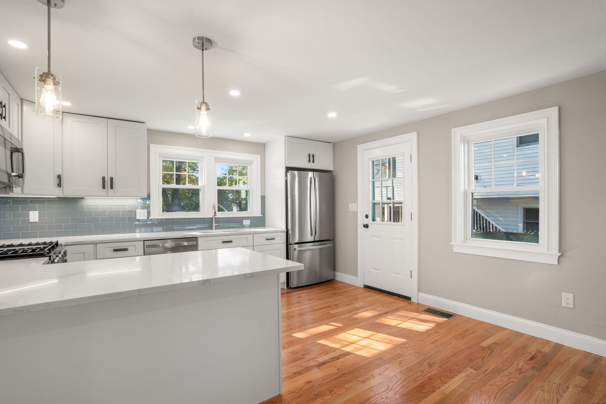 10 Goff St