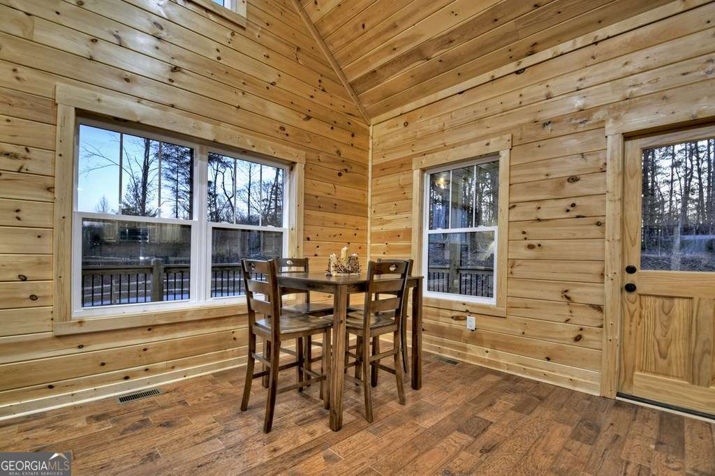450 Twin Springs Road