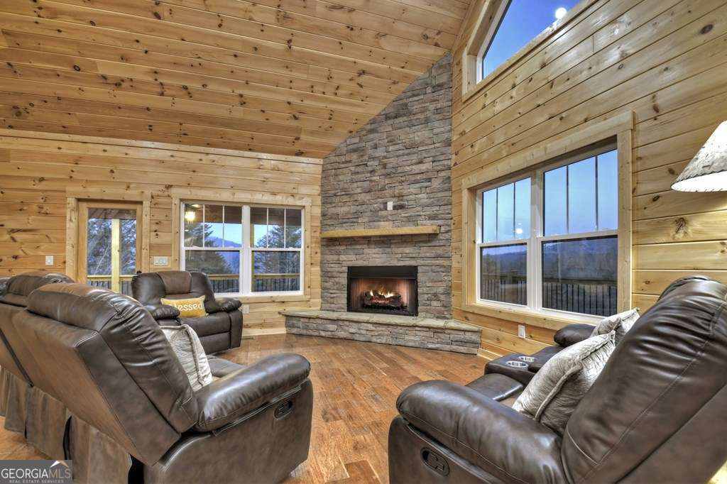 450 Twin Springs Road