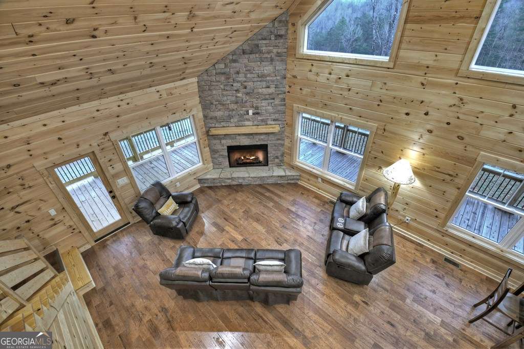 450 Twin Springs Road
