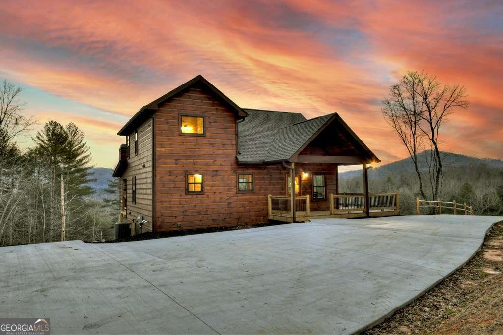 450 Twin Springs Road