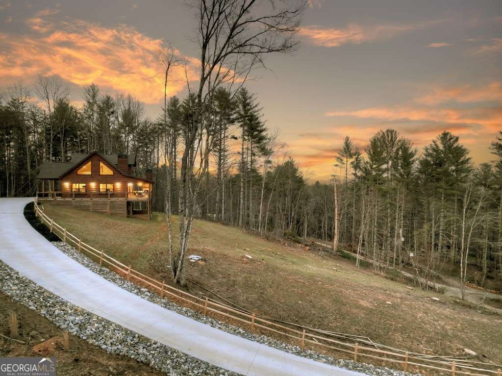 450 Twin Springs Road