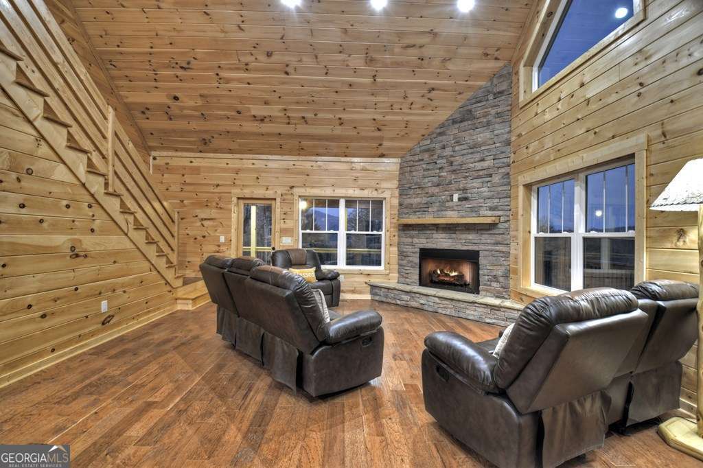450 Twin Springs Road