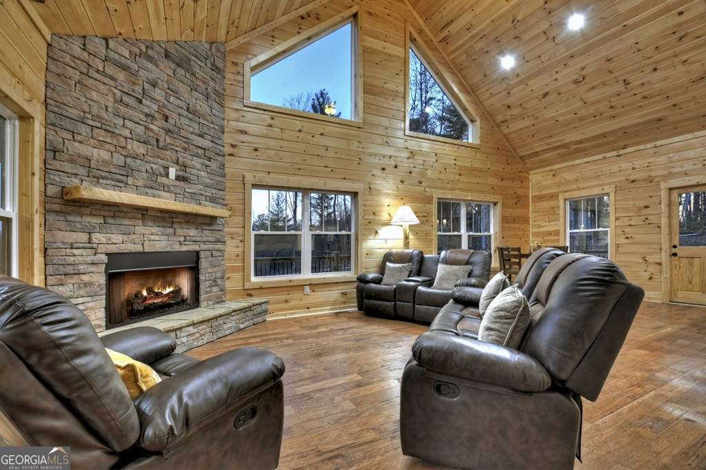 450 Twin Springs Road