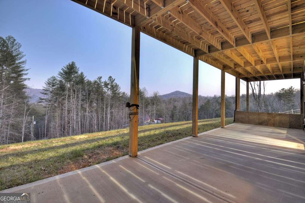 450 Twin Springs Road