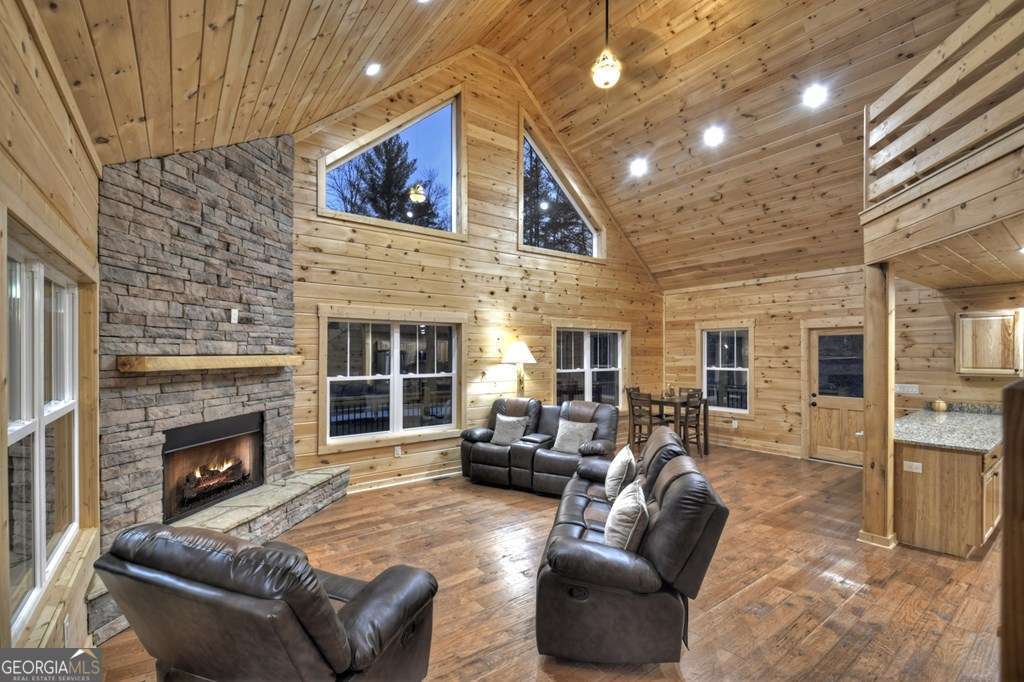 450 Twin Springs Road
