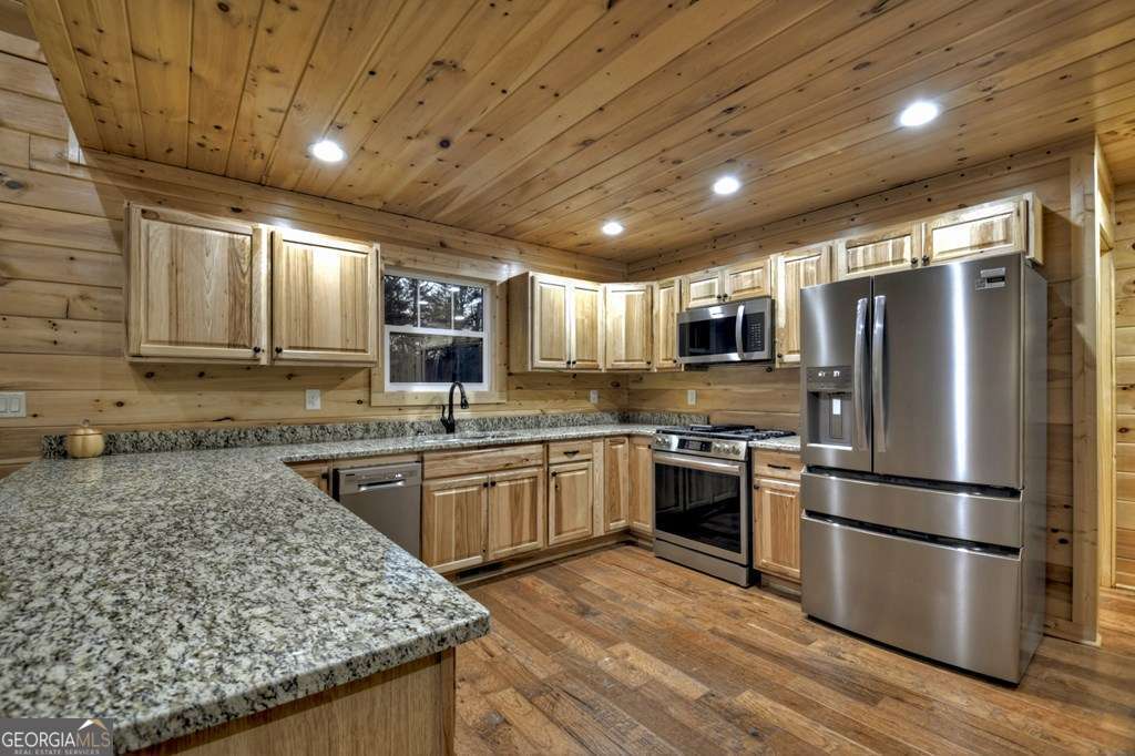 450 Twin Springs Road
