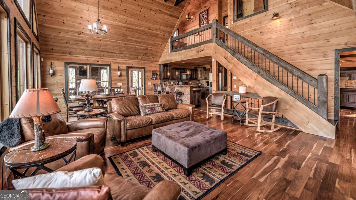 356 Mountain Trace