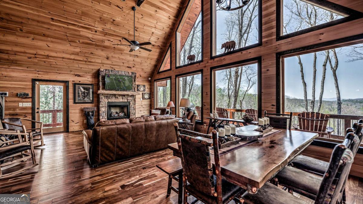 356 Mountain Trace