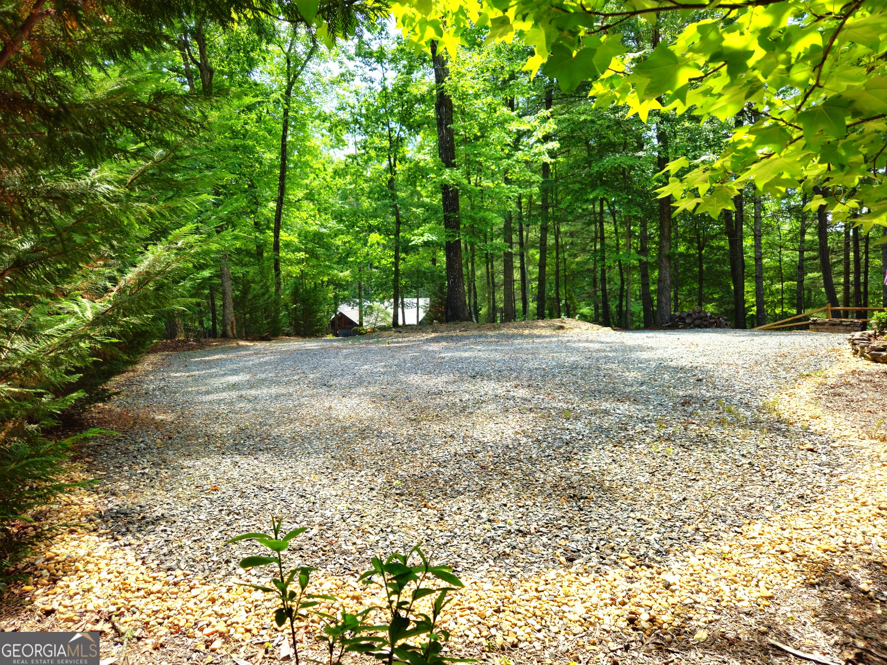 211 Winding Brook Trail