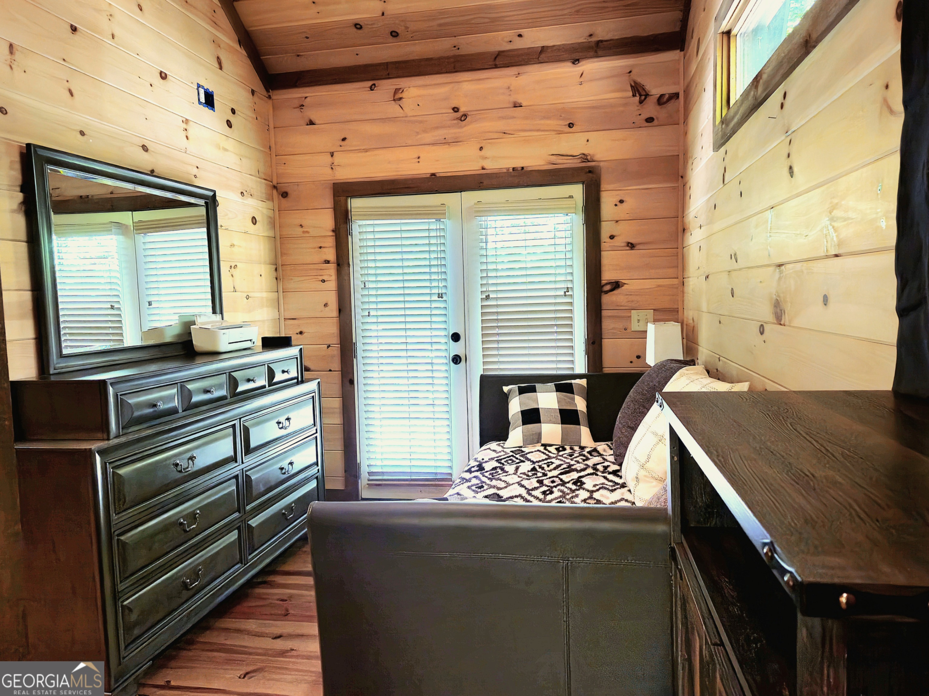 211 Winding Brook Trail