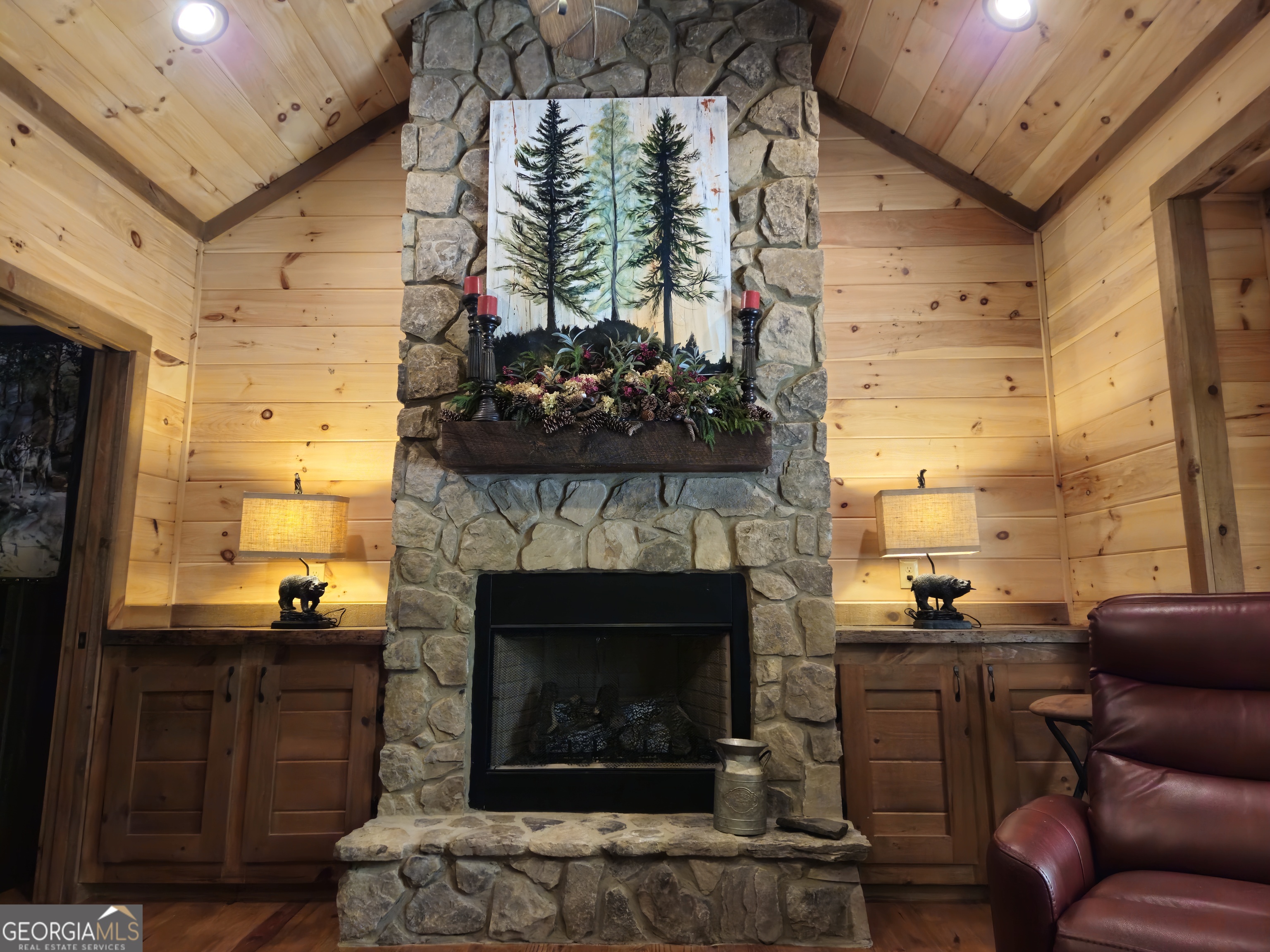 211 Winding Brook Trail