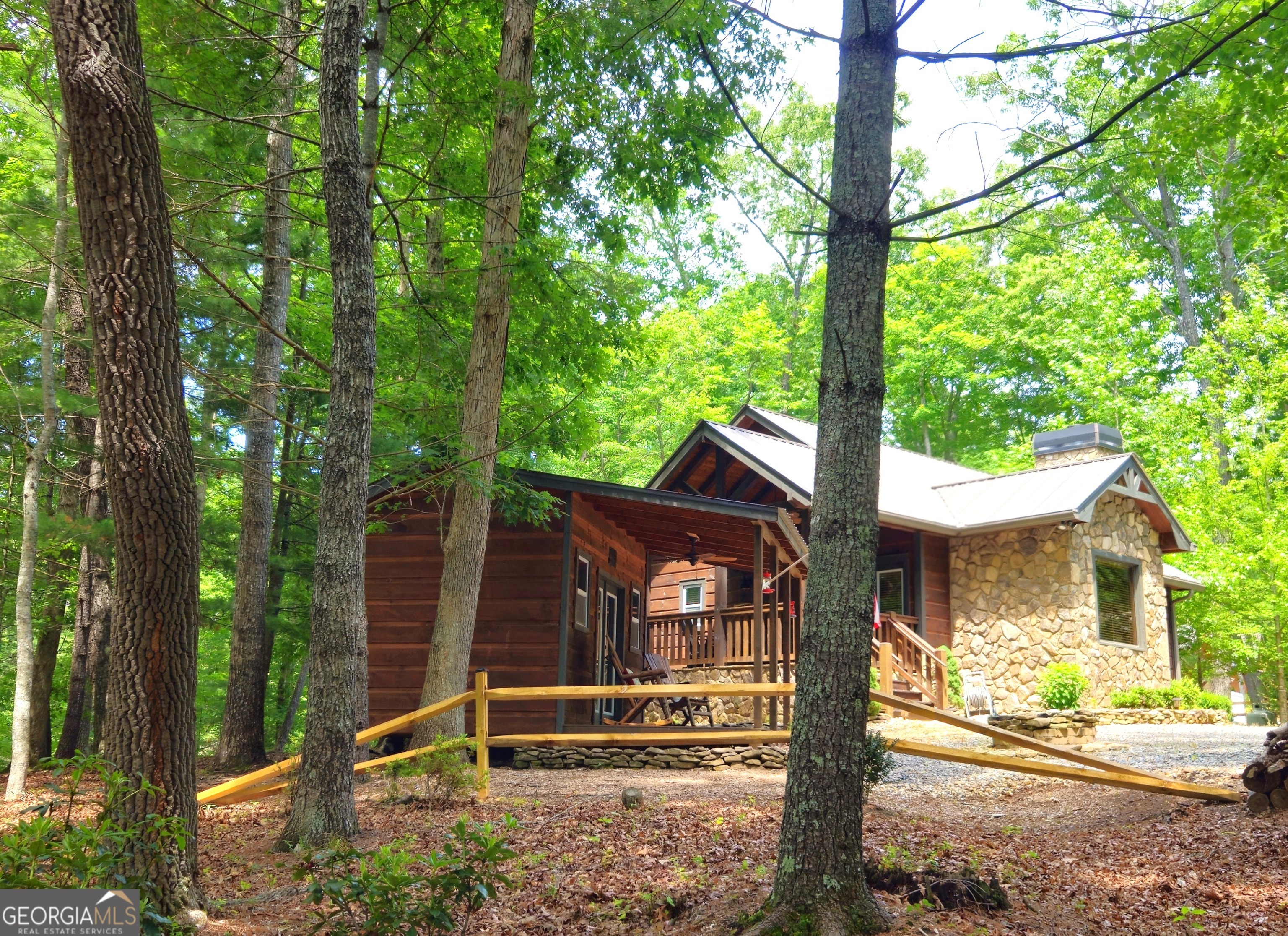 211 Winding Brook Trail