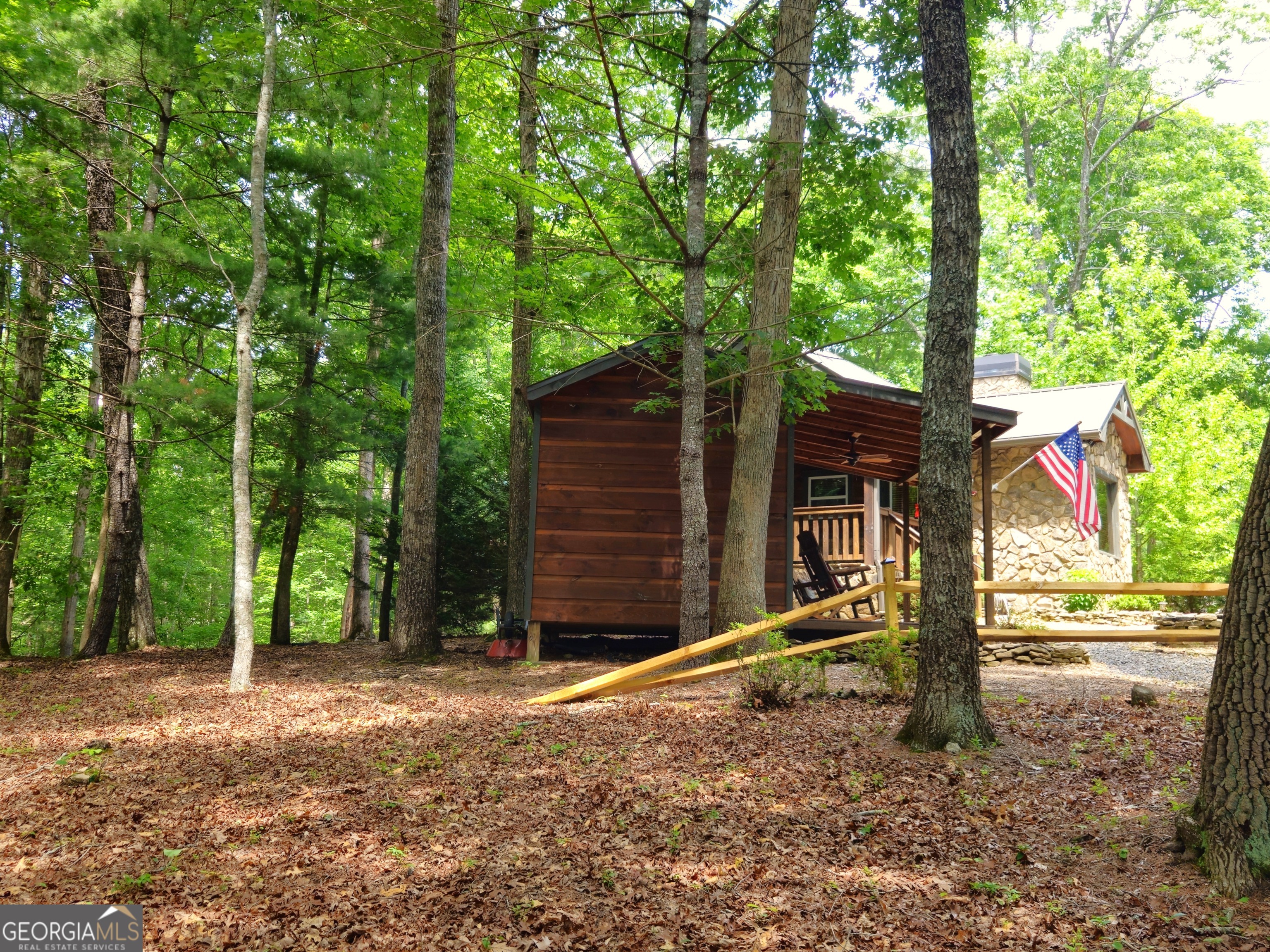 211 Winding Brook Trail