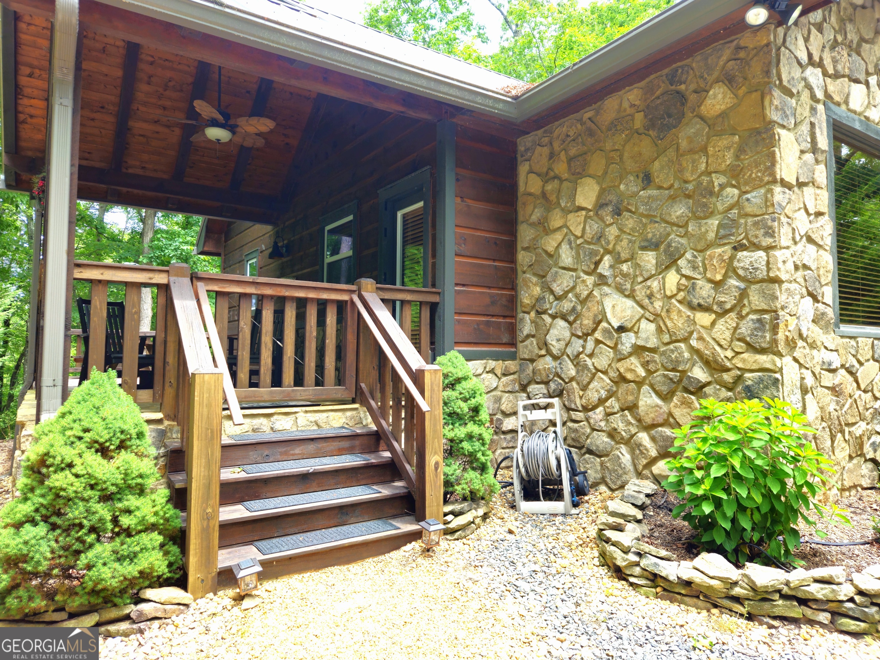 211 Winding Brook Trail