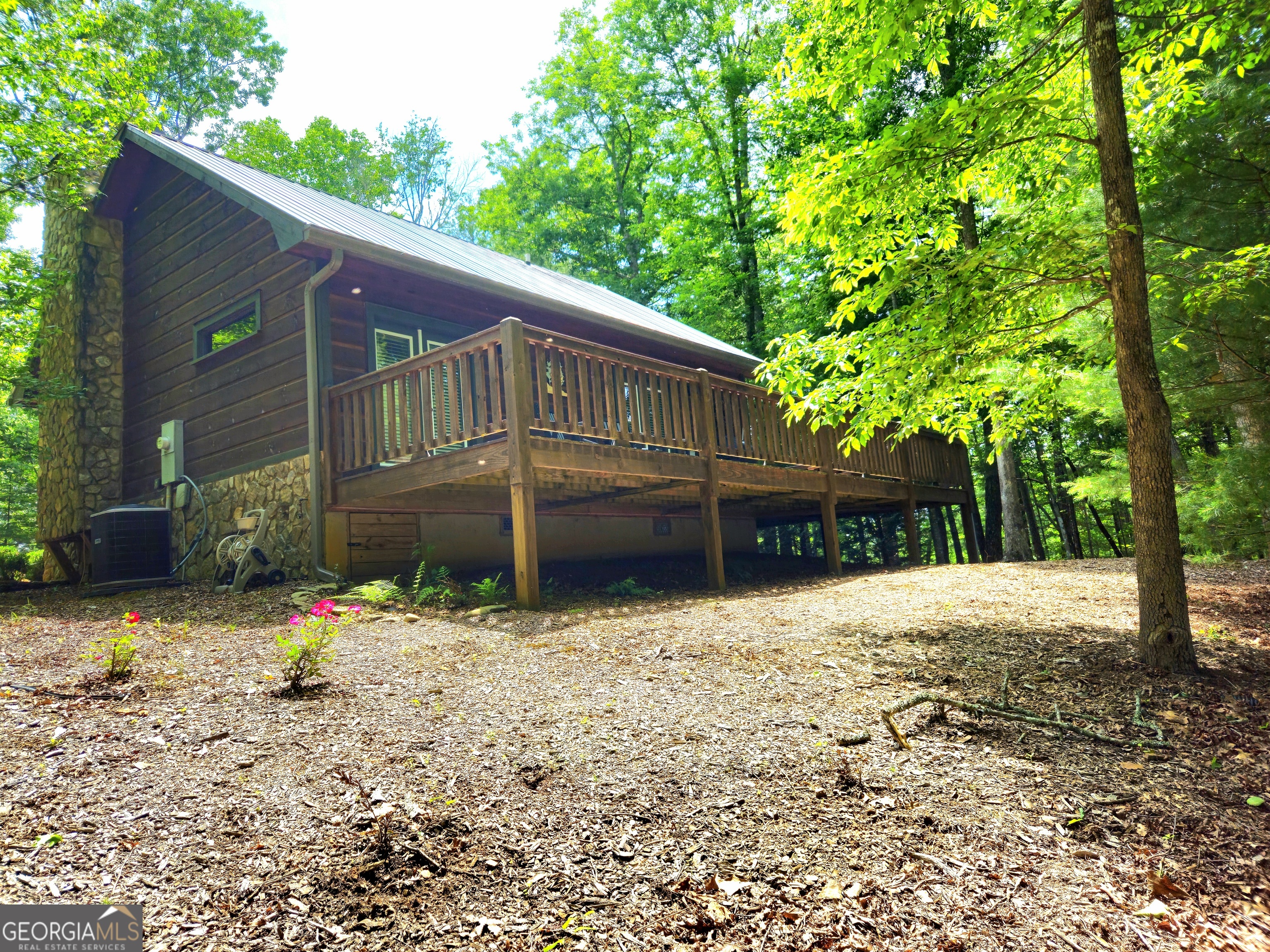 211 Winding Brook Trail
