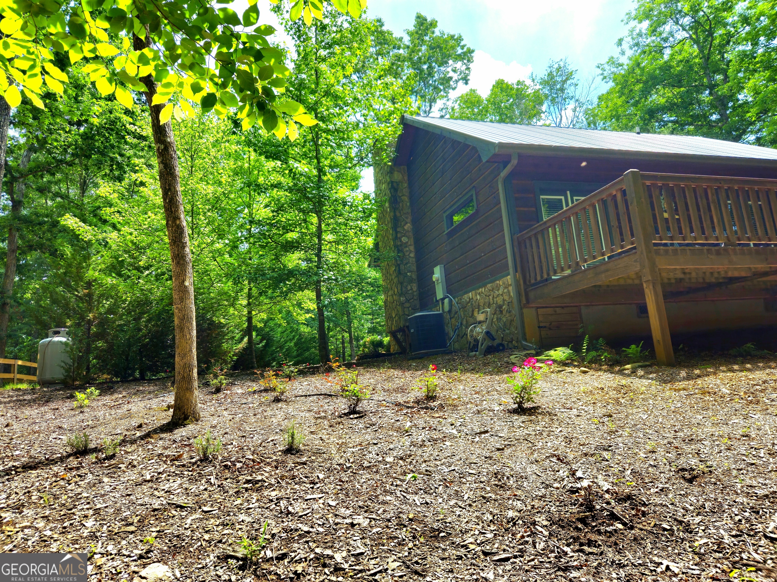 211 Winding Brook Trail