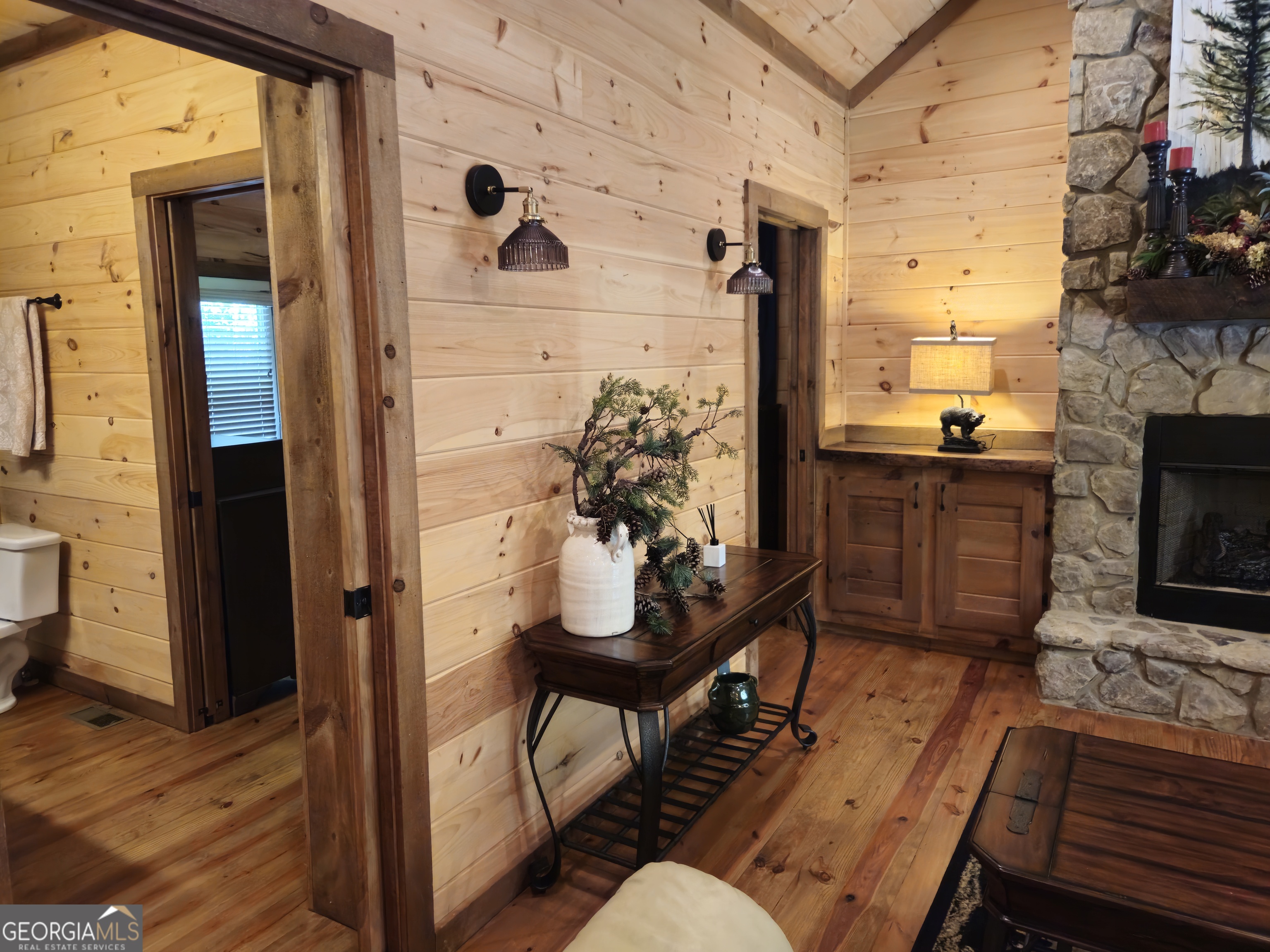 211 Winding Brook Trail