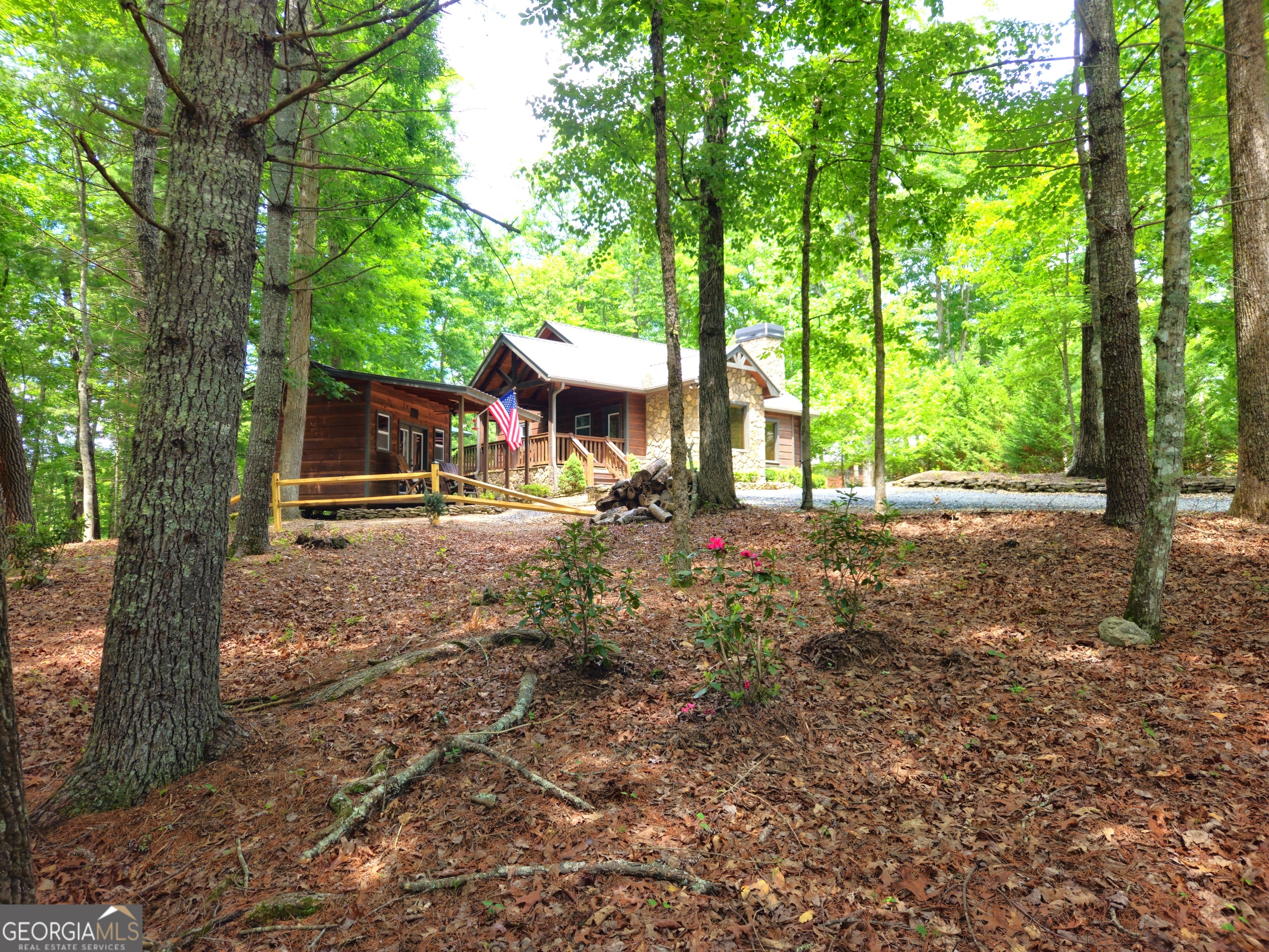 211 Winding Brook Trail