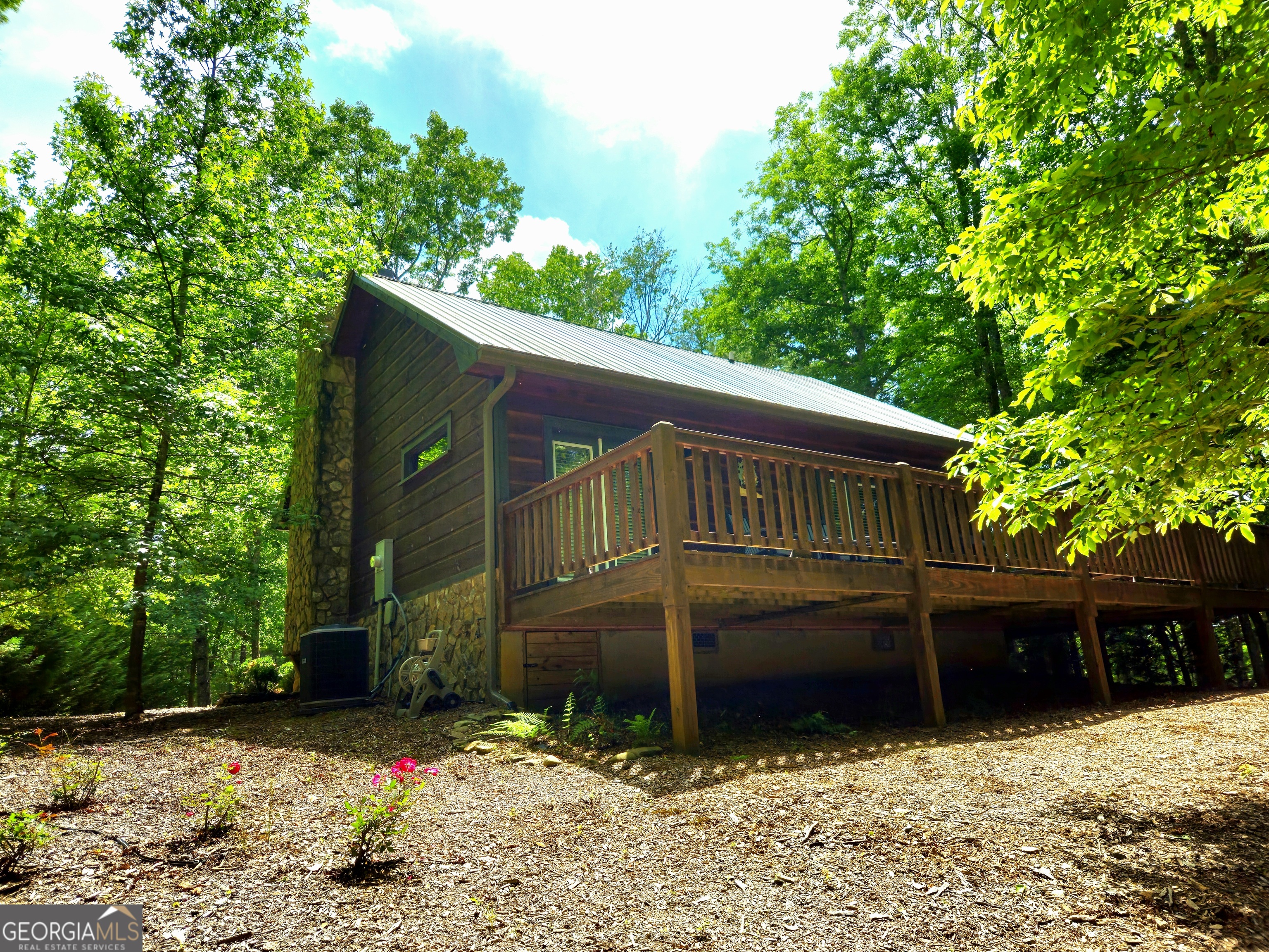 211 Winding Brook Trail