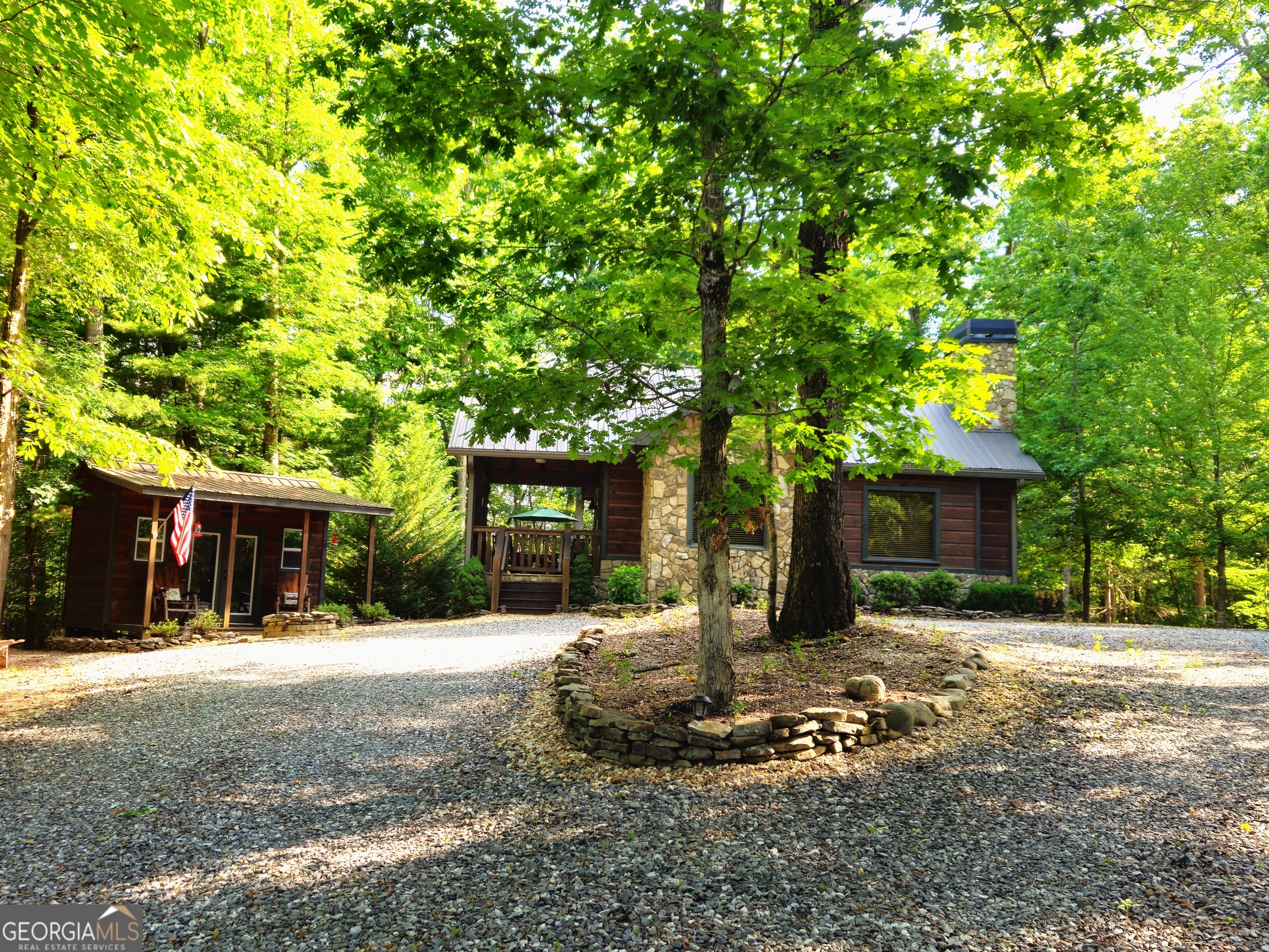 211 Winding Brook Trail
