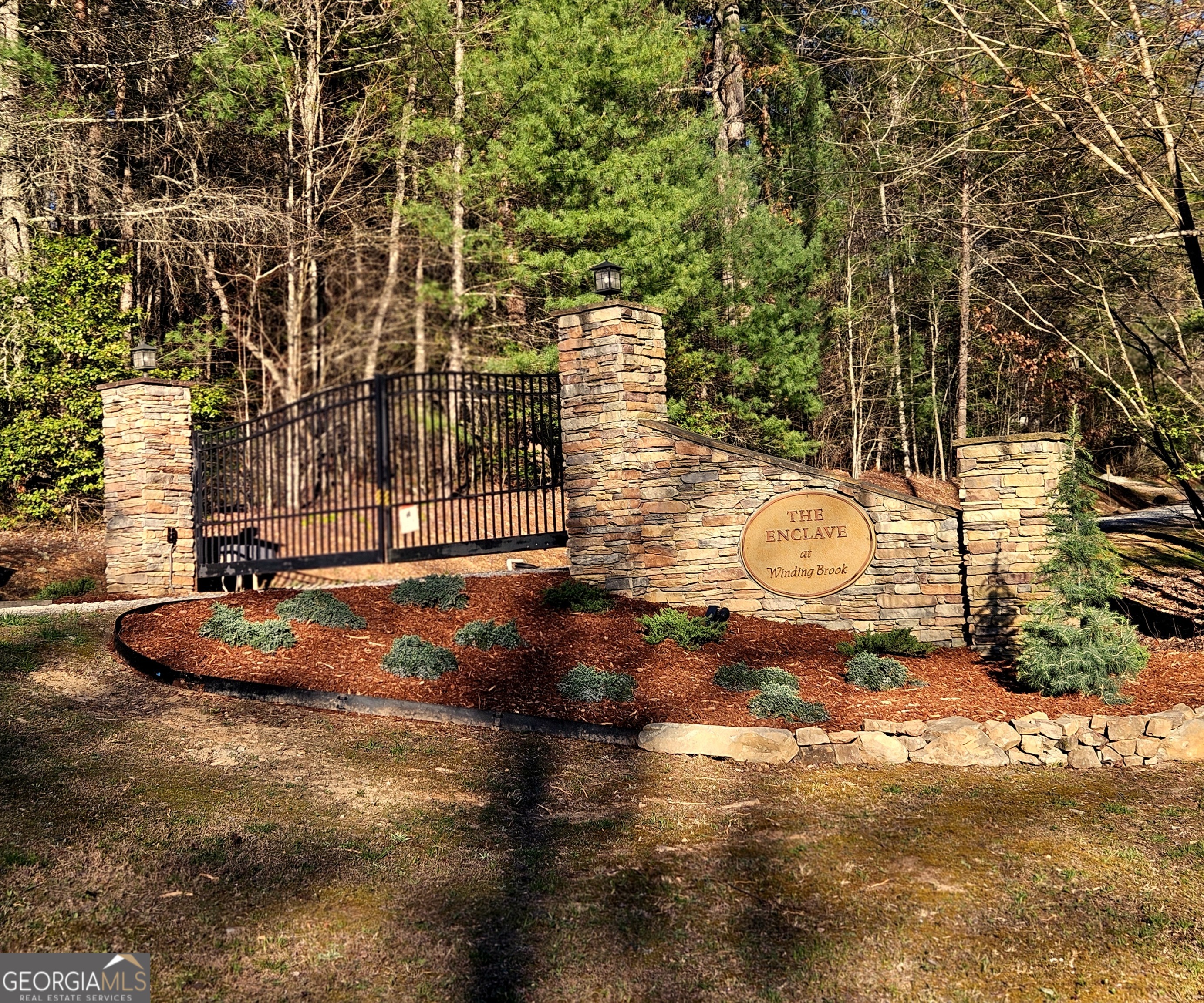 211 Winding Brook Trail