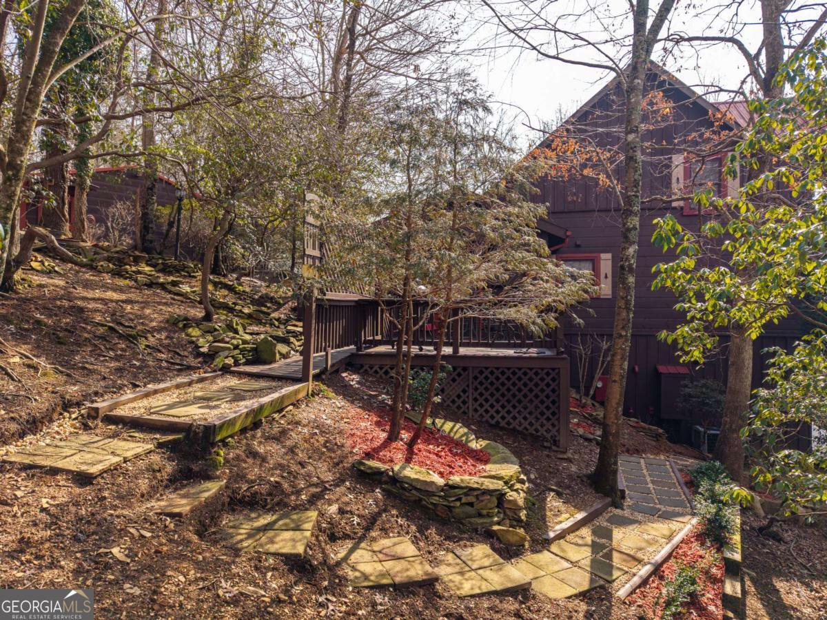 246 Adams Circle