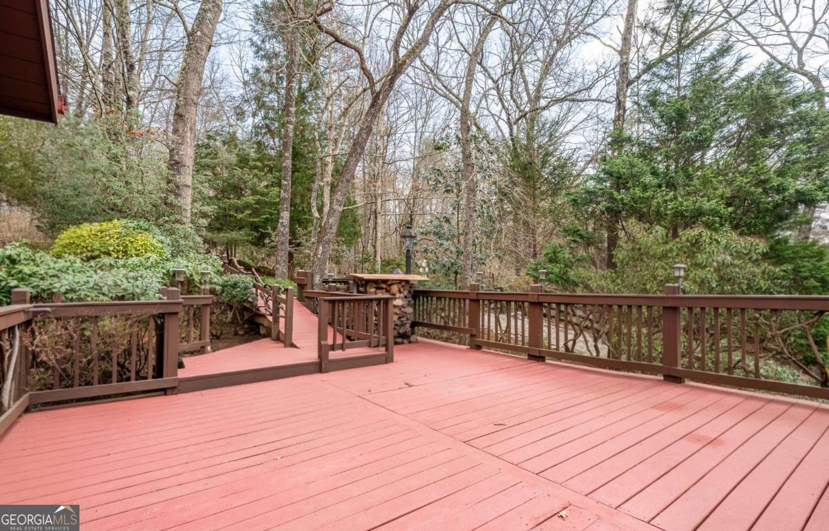 246 Adams Circle