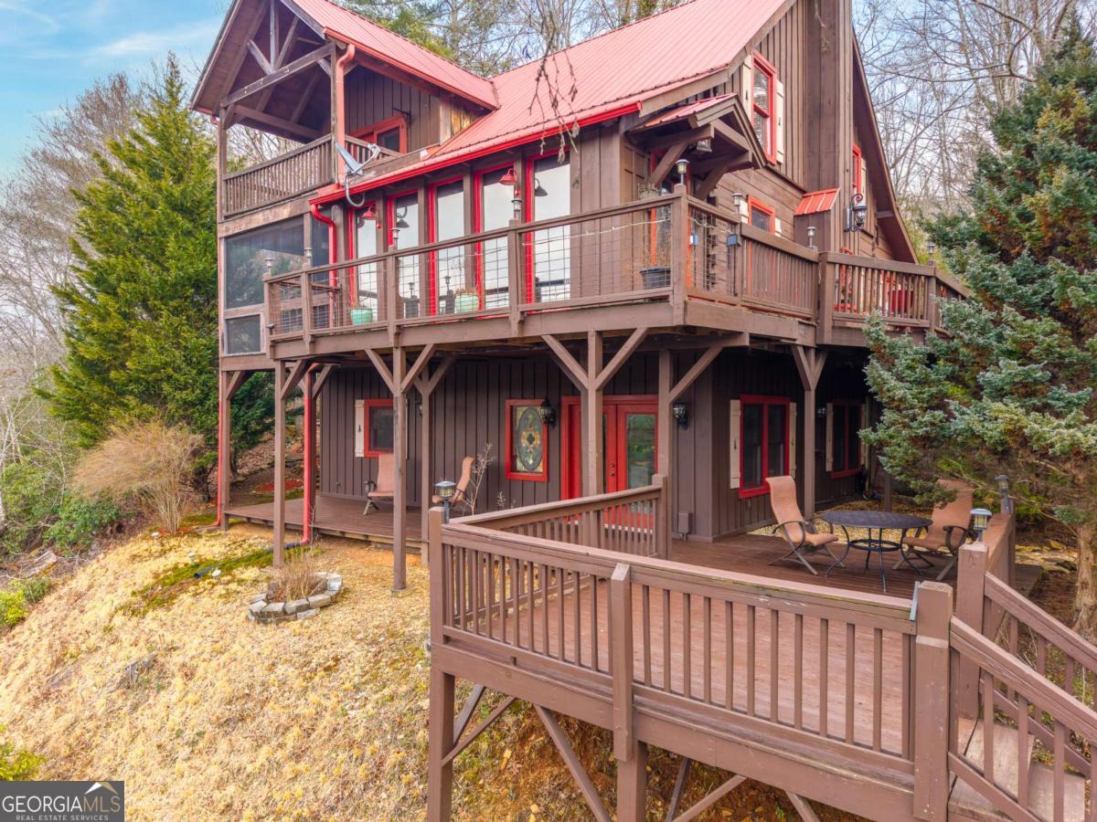 246 Adams Circle