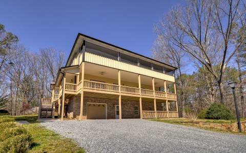 1070 Maxwell Road