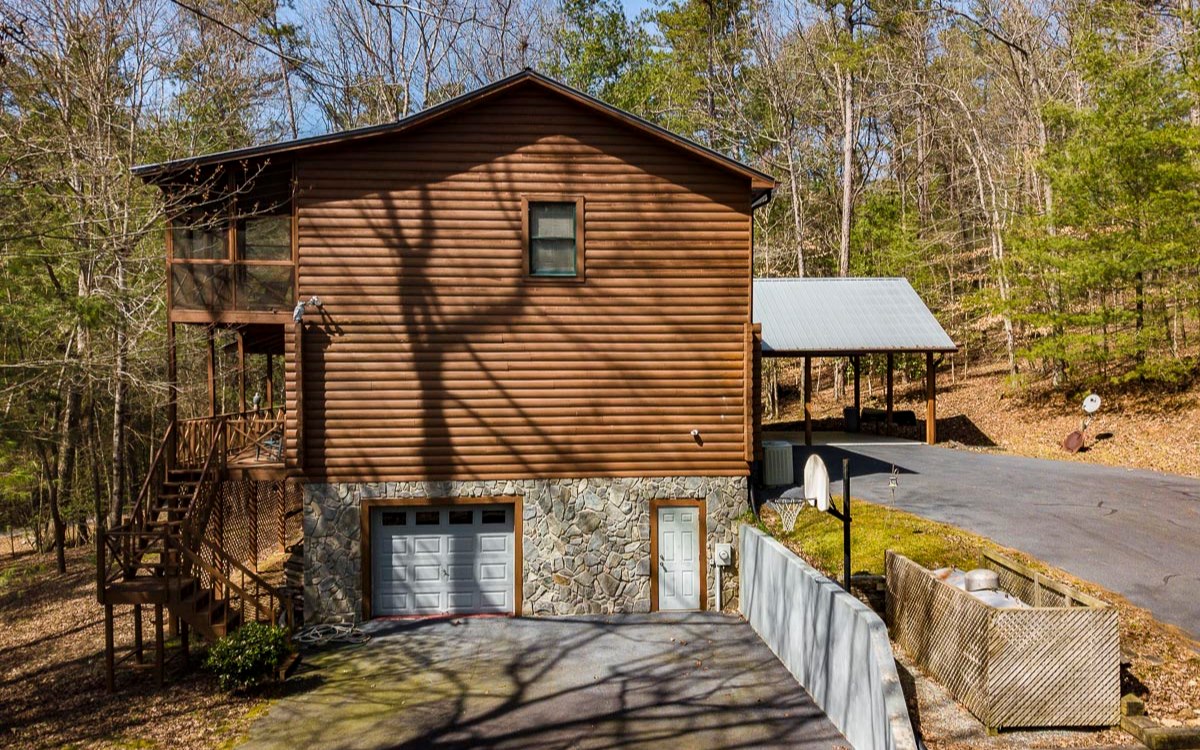 15 Misty Hollow Road