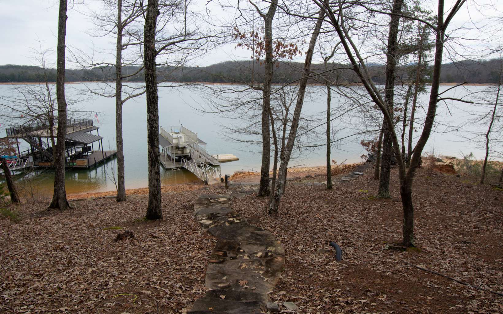 430 Hazelwood Point