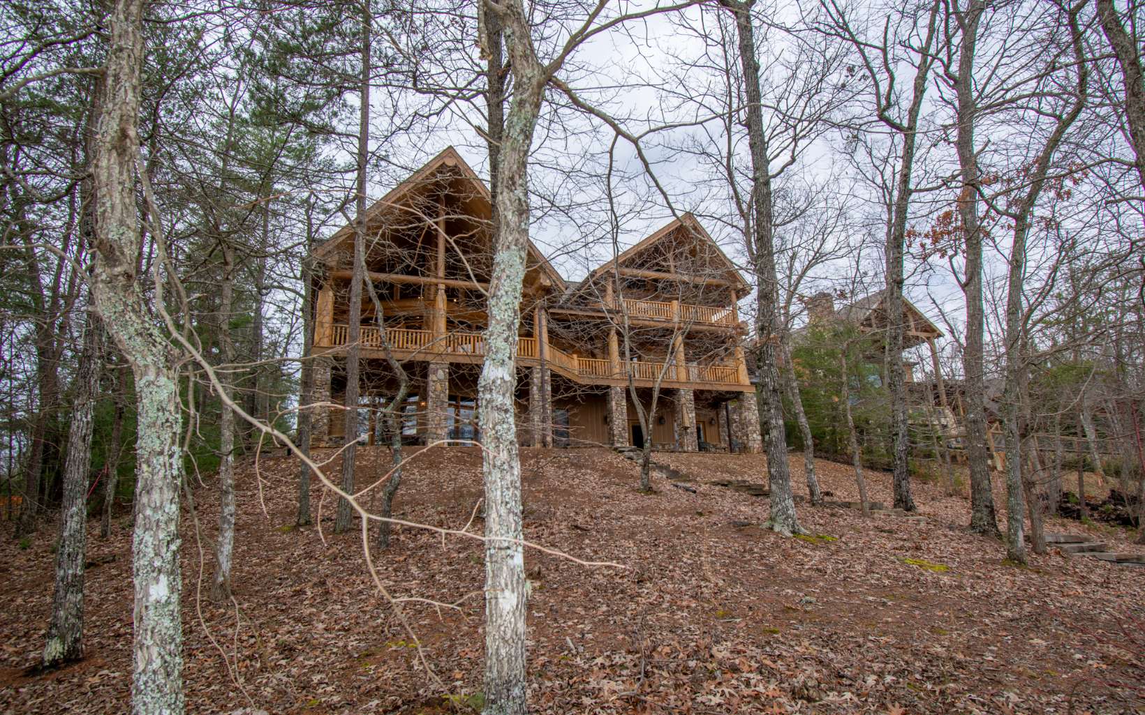 430 Hazelwood Point