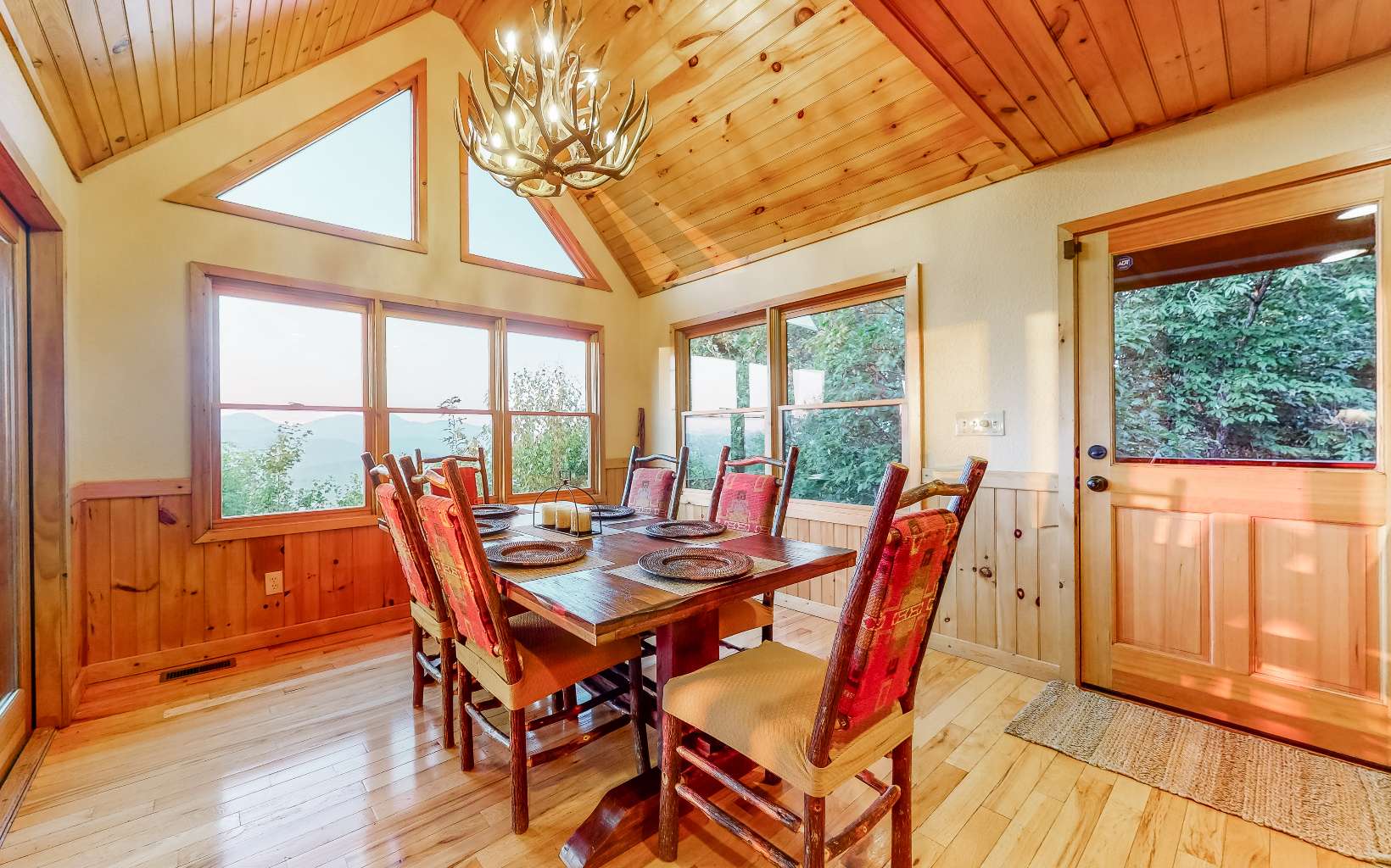 1055 Mountain High Drive