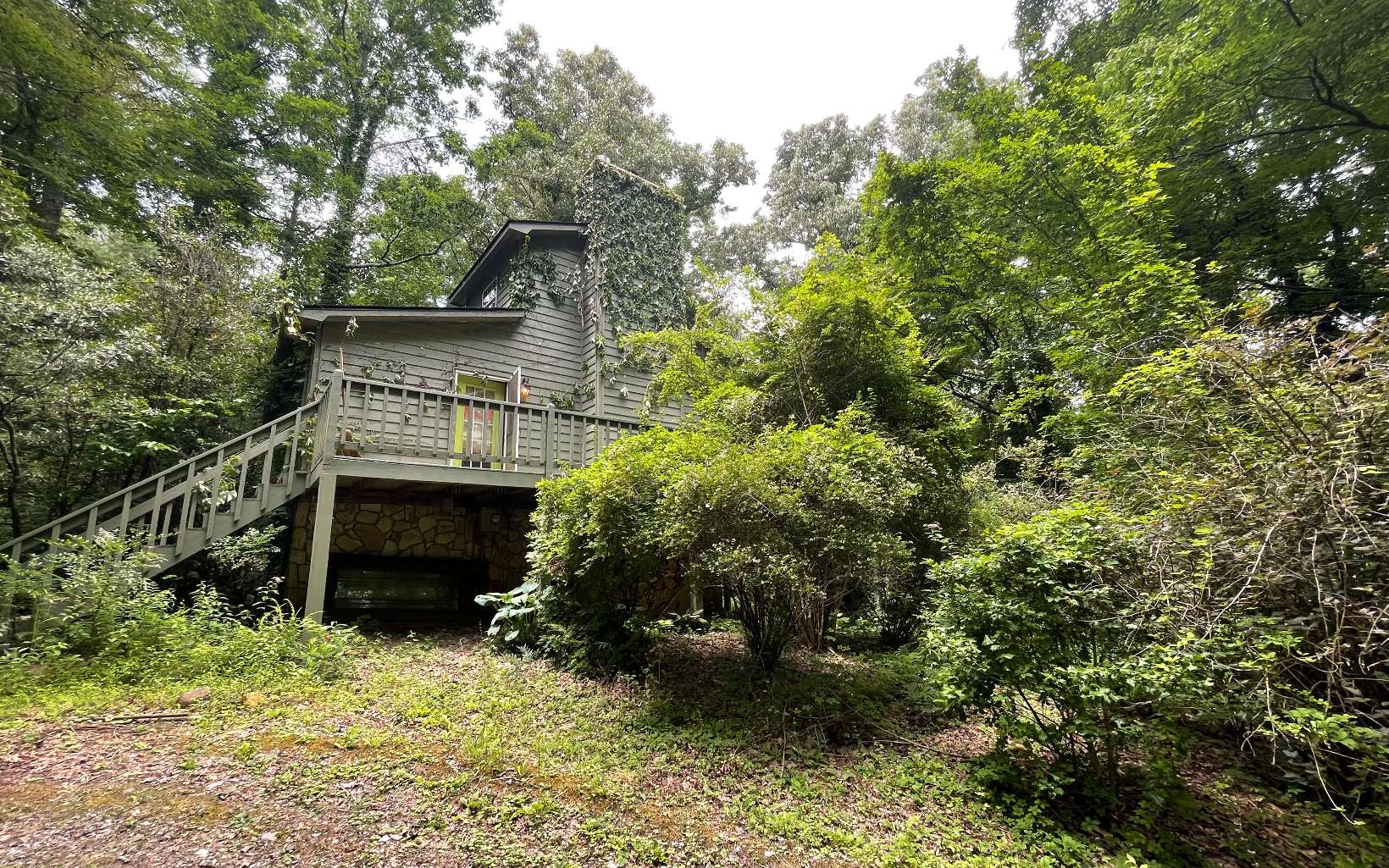 186 Dogwood Drive