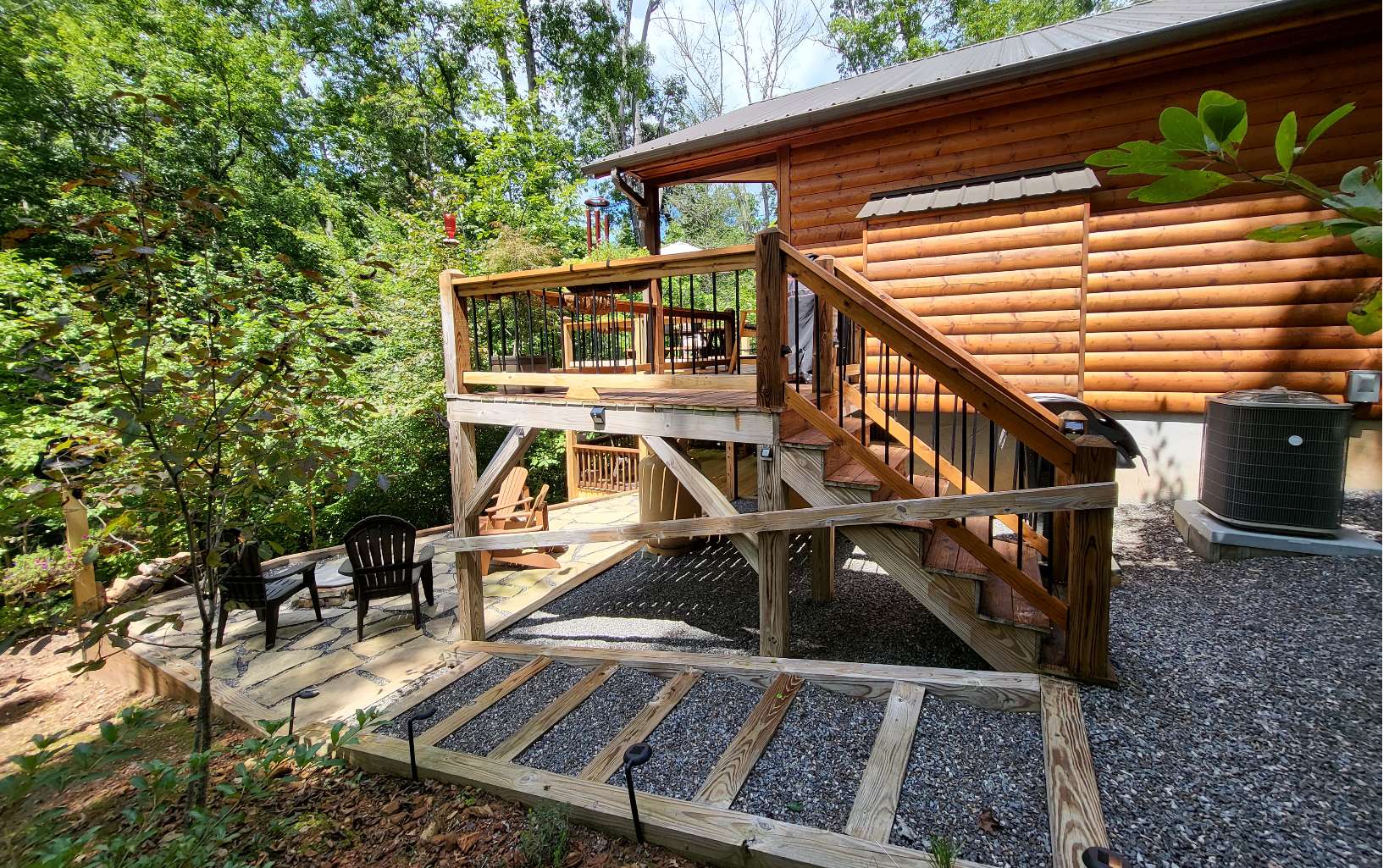 550 Tsalagi Trail