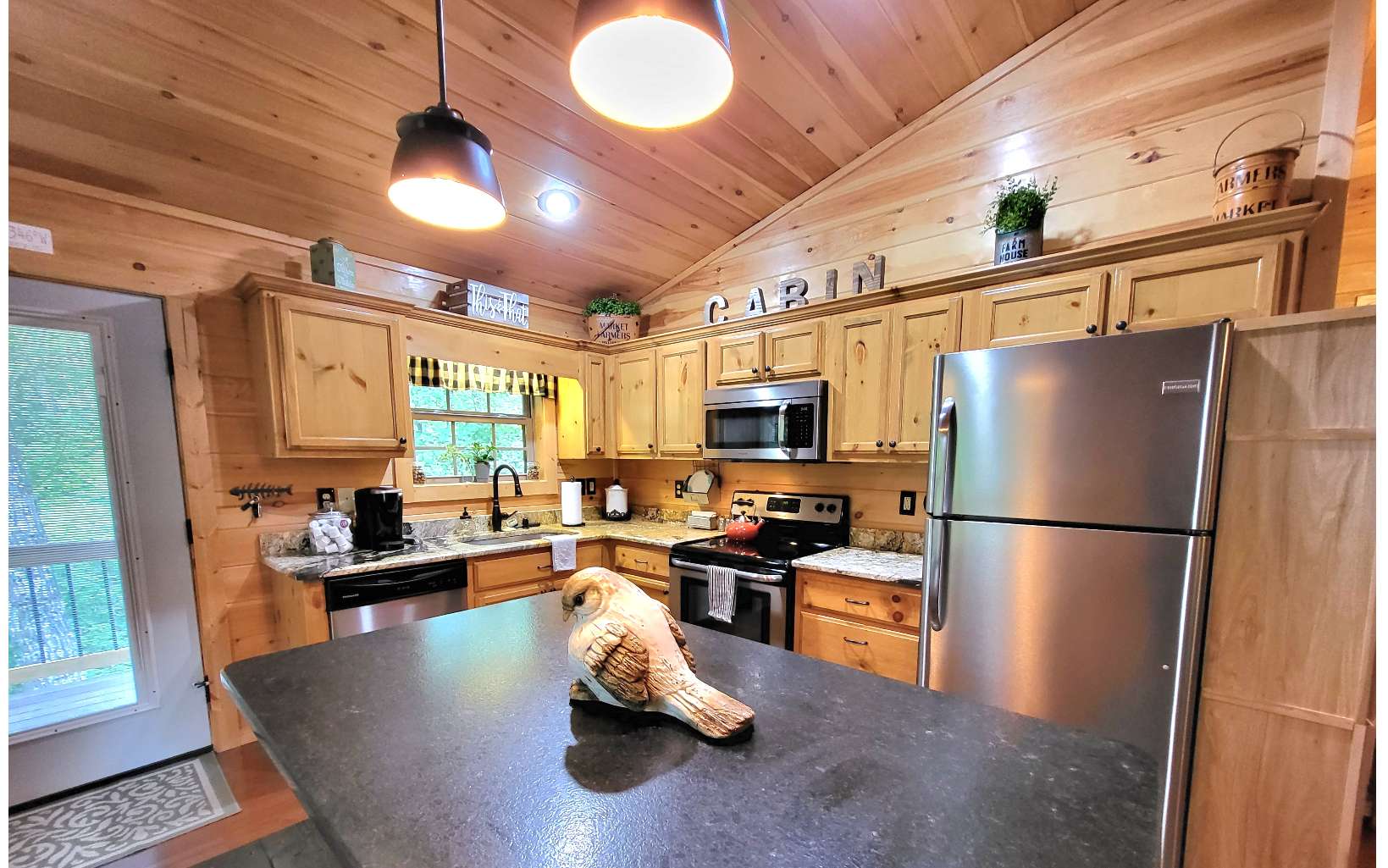 550 Tsalagi Trail