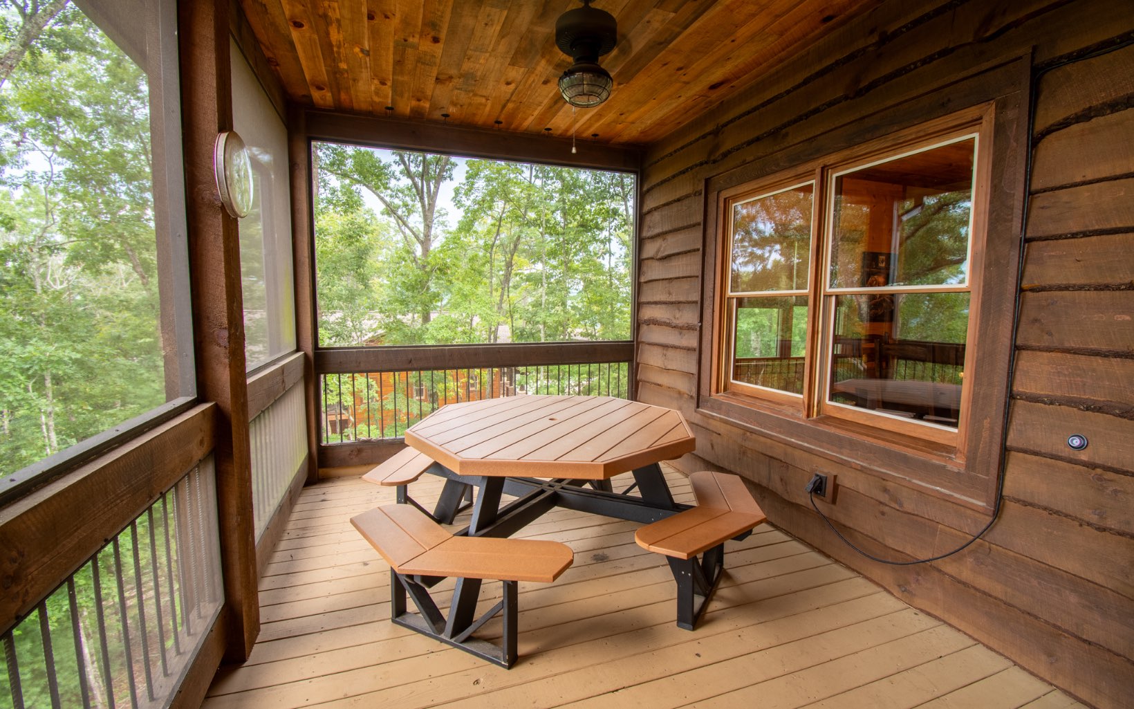 31 Little Creek Overlook Drive