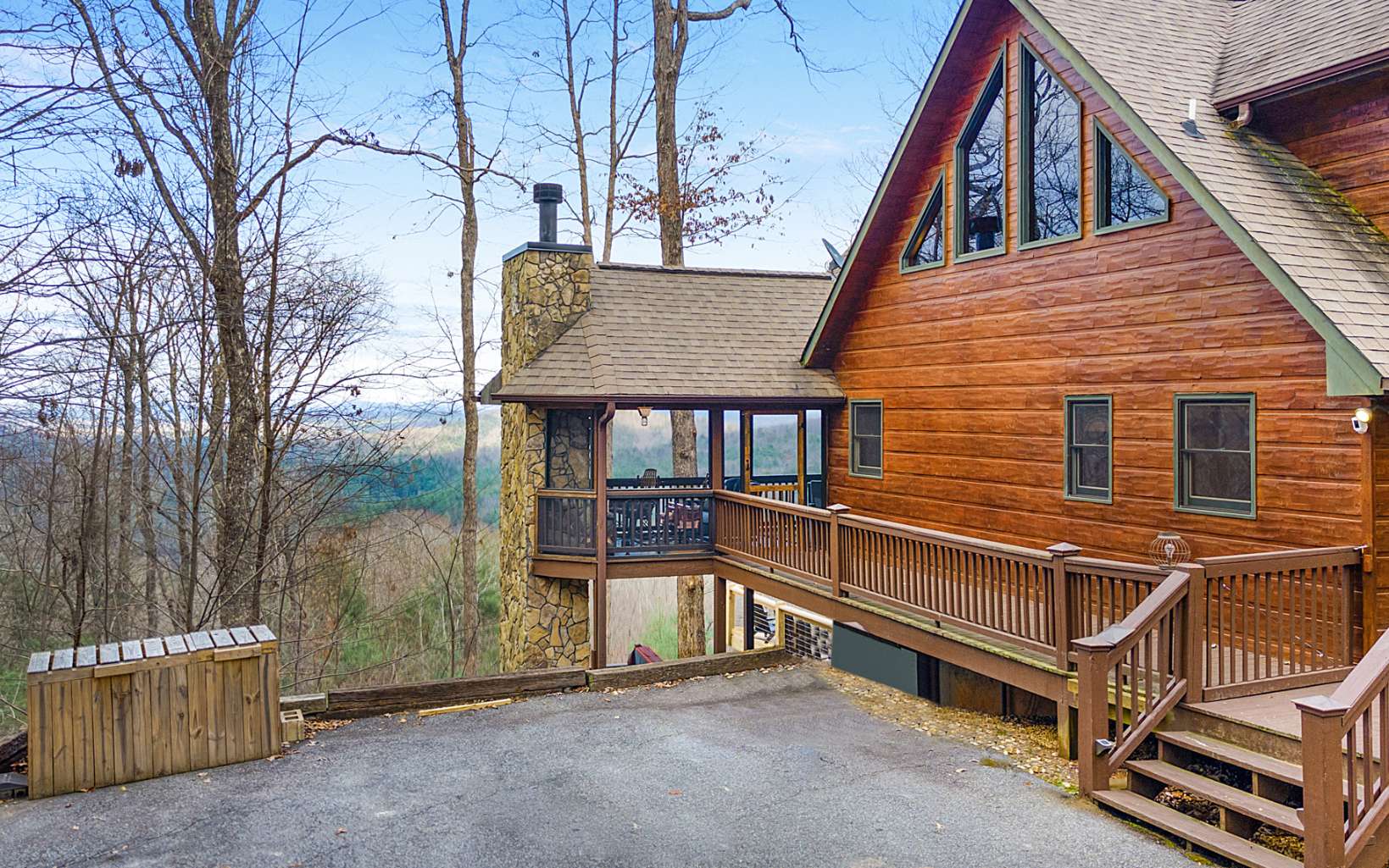 733 Raccoon Road